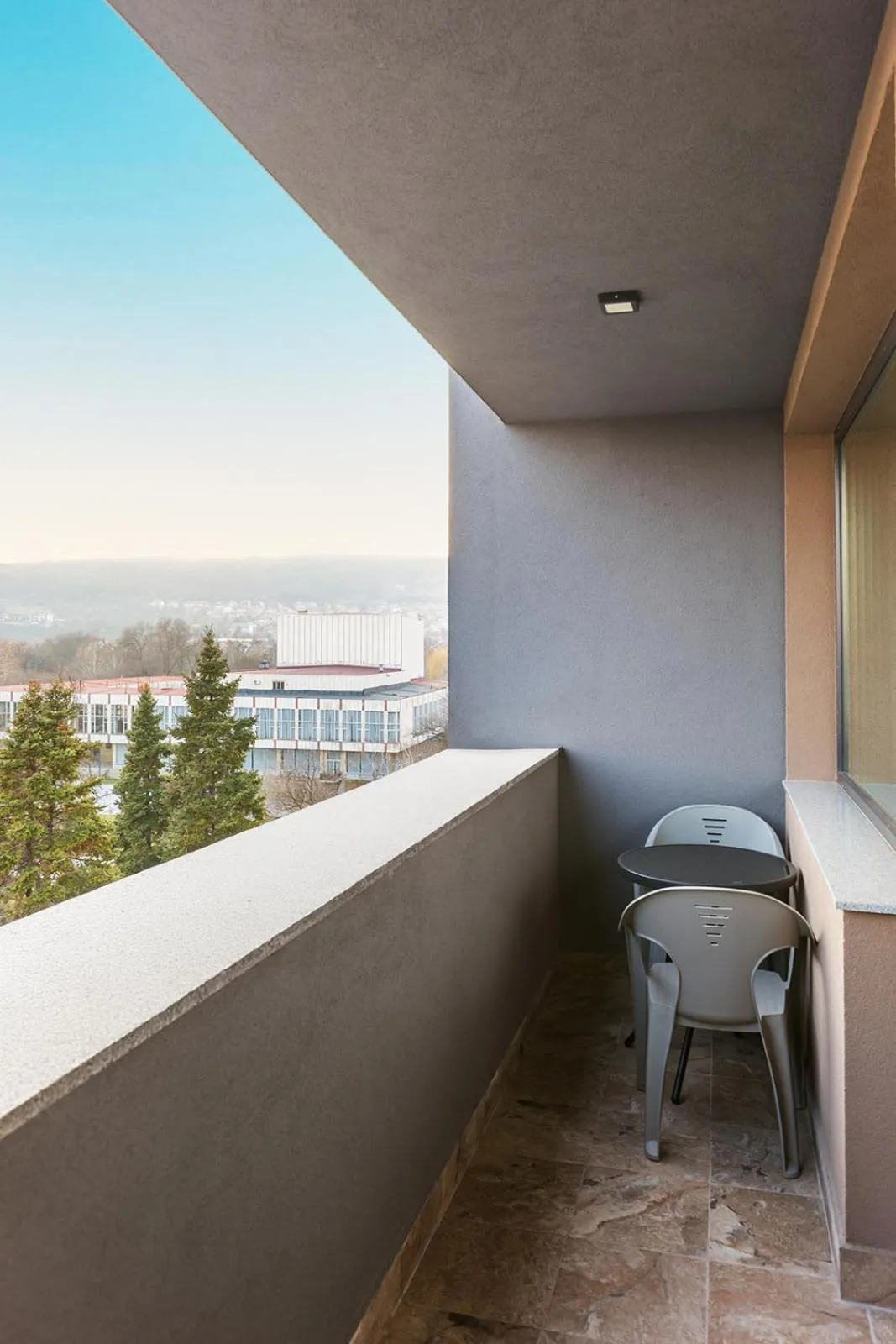 Jitomir Hotel