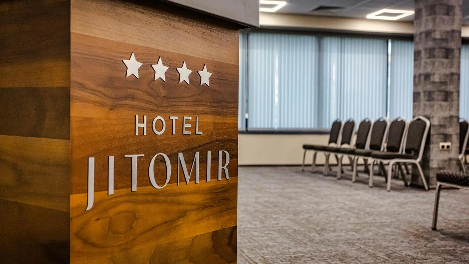 Jitomir Hotel
