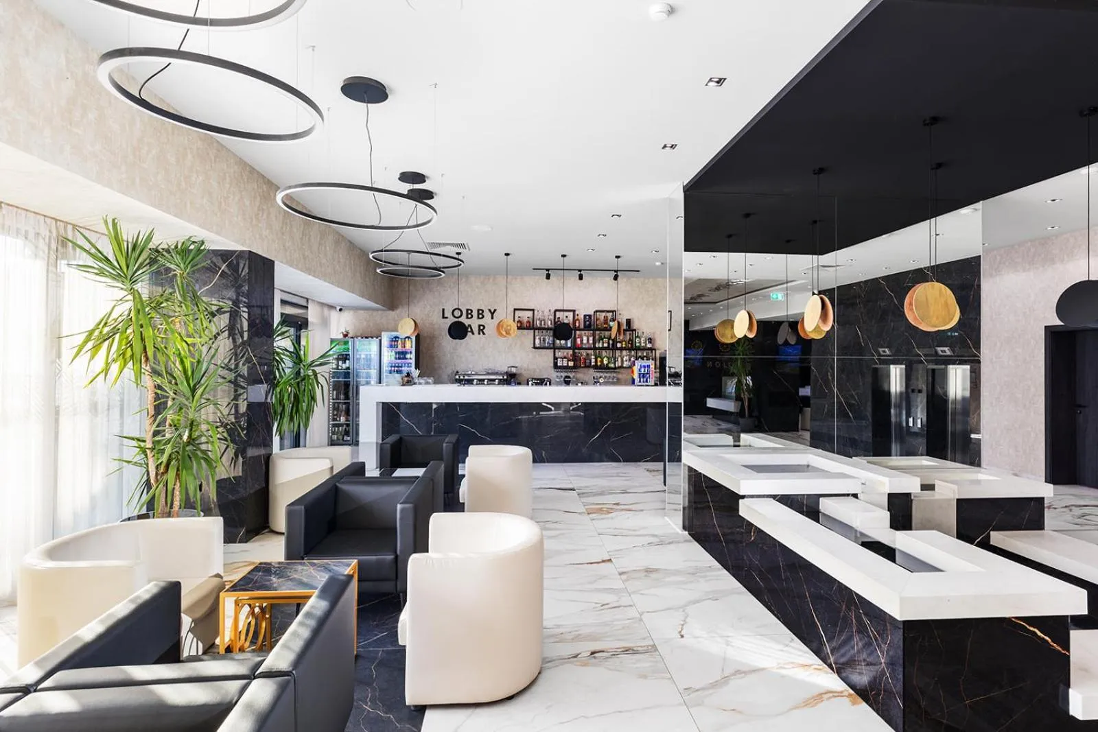 Jitomir Hotel