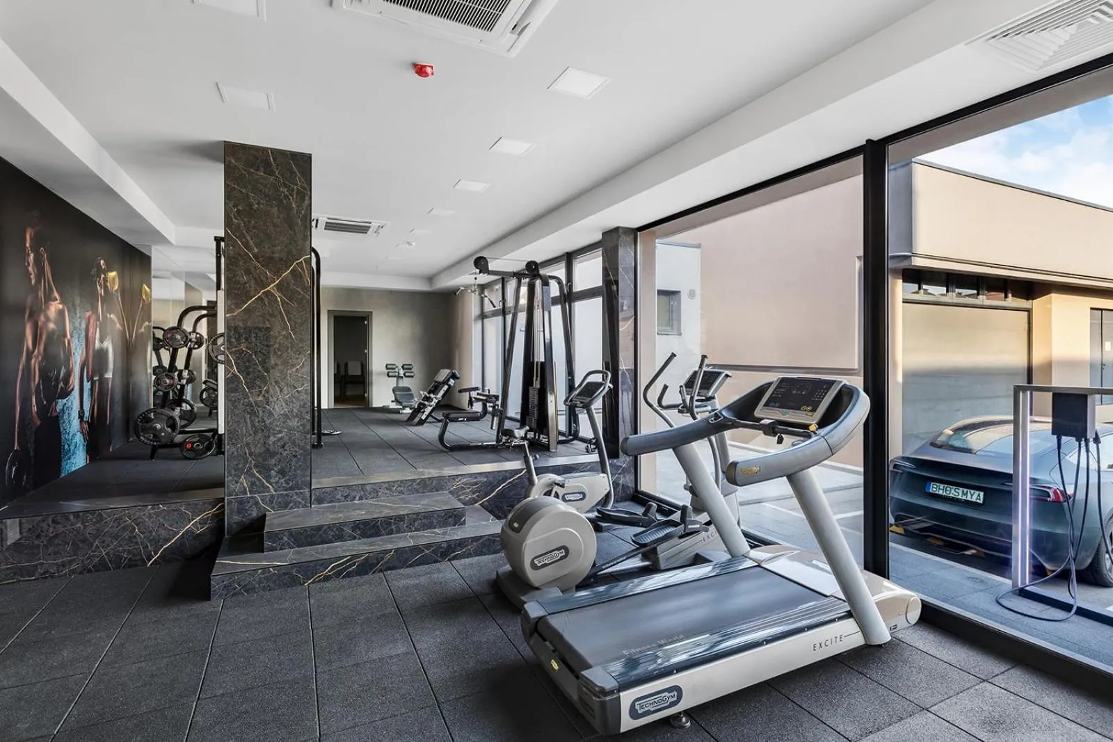 Fitness centre/facilities in Jitomir Hotel