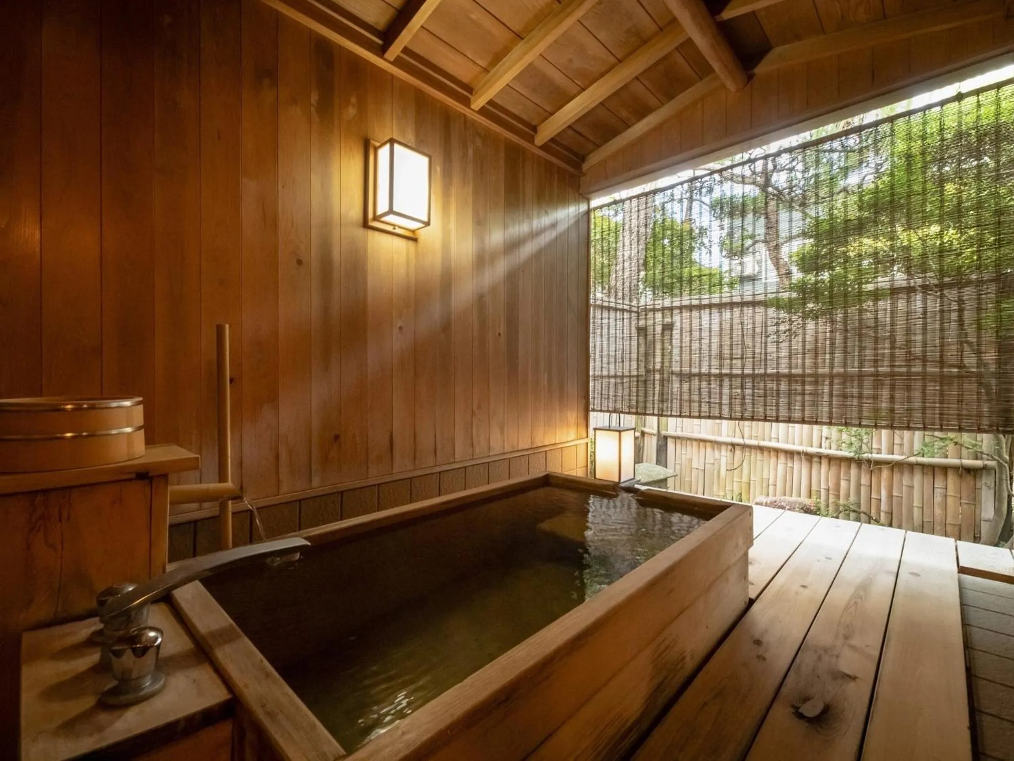 Photo of the whole room in Haiya