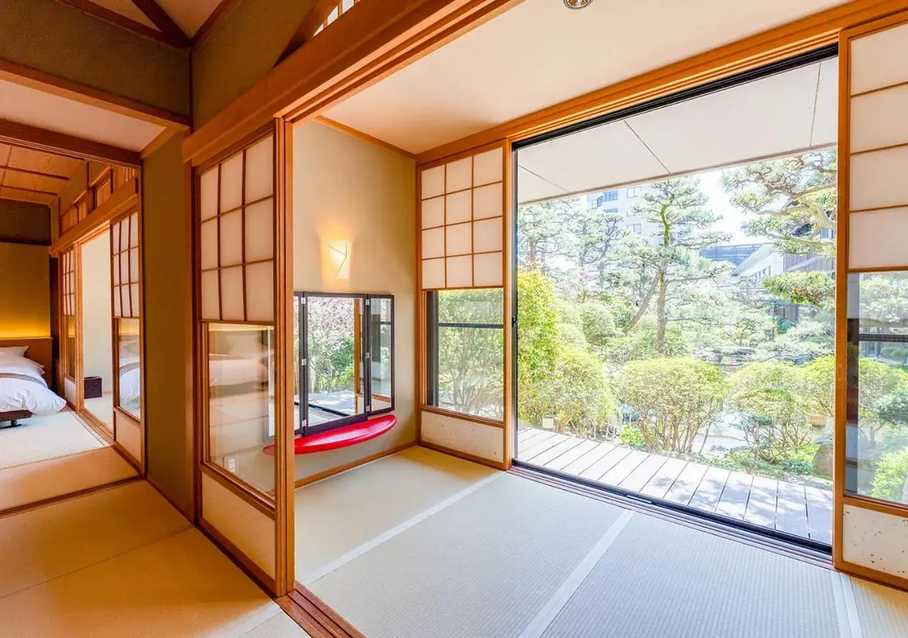 Photo of the whole room, Bed in Haiya Photo of the whole room, Bed in Haiya