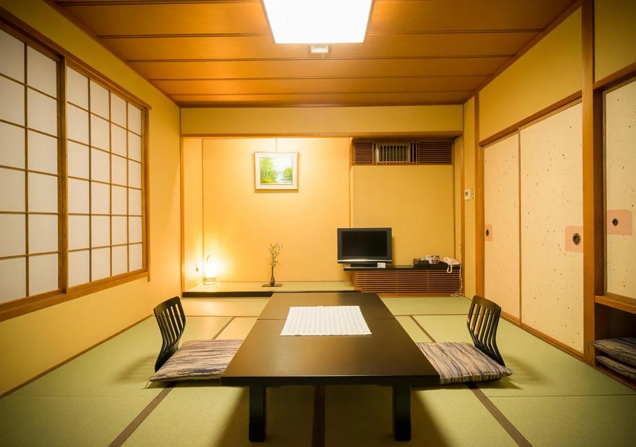 Photo of the whole room in Haiya