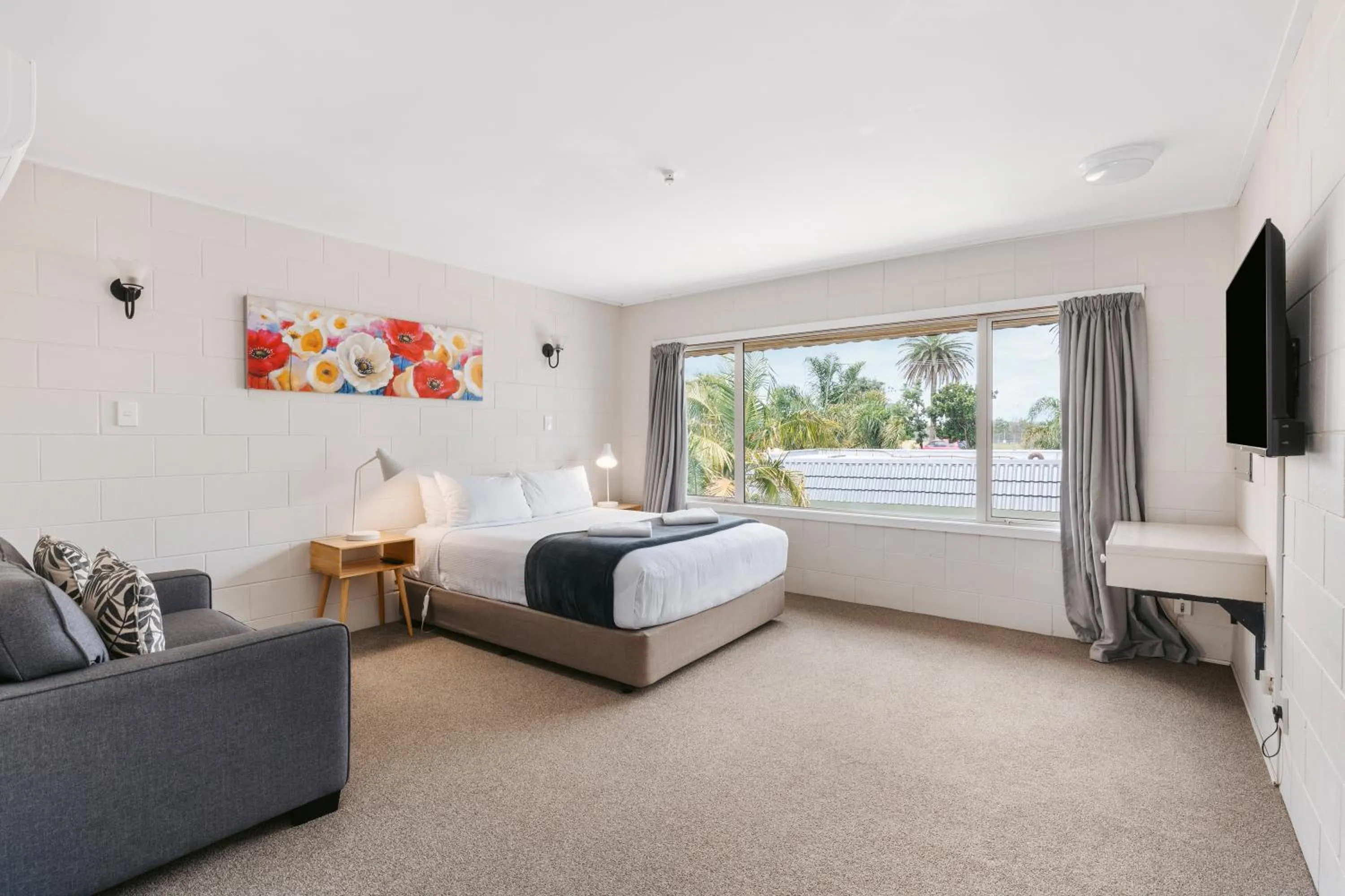 Bed in Avalon Motel Thames - Wenzel Motels