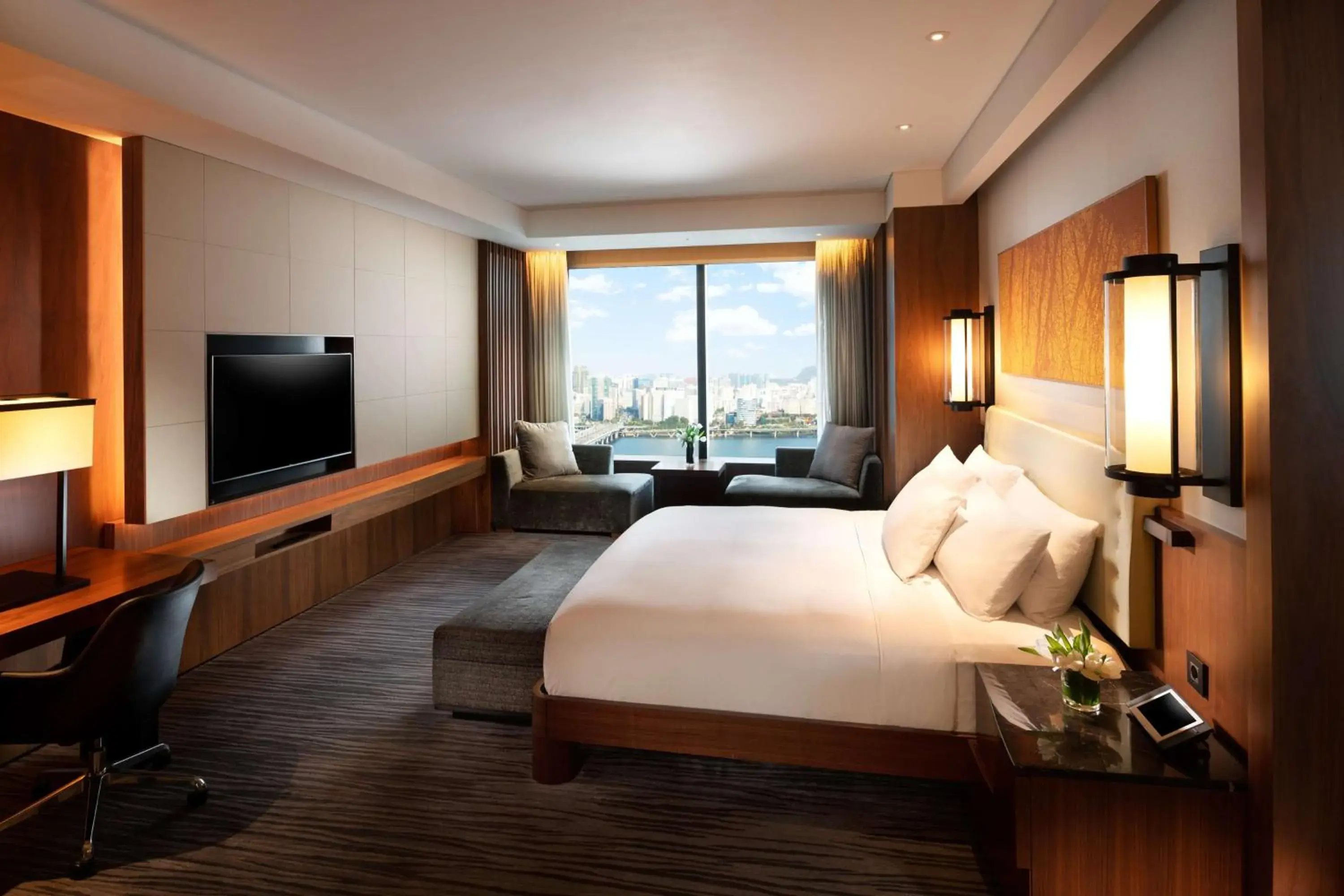 Bed in Conrad Seoul Bed in Conrad Seoul