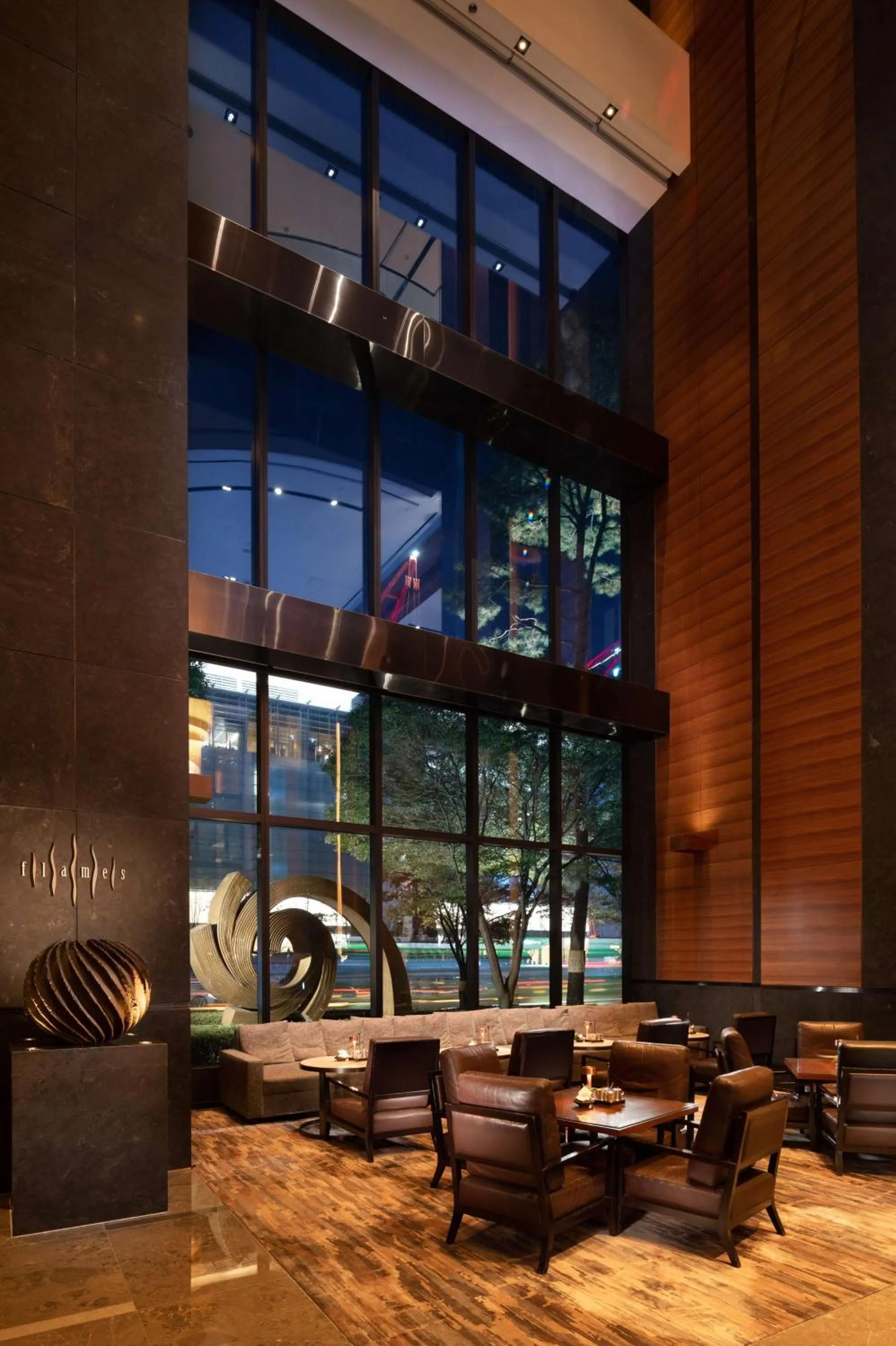 Restaurant/places to eat in Conrad Seoul