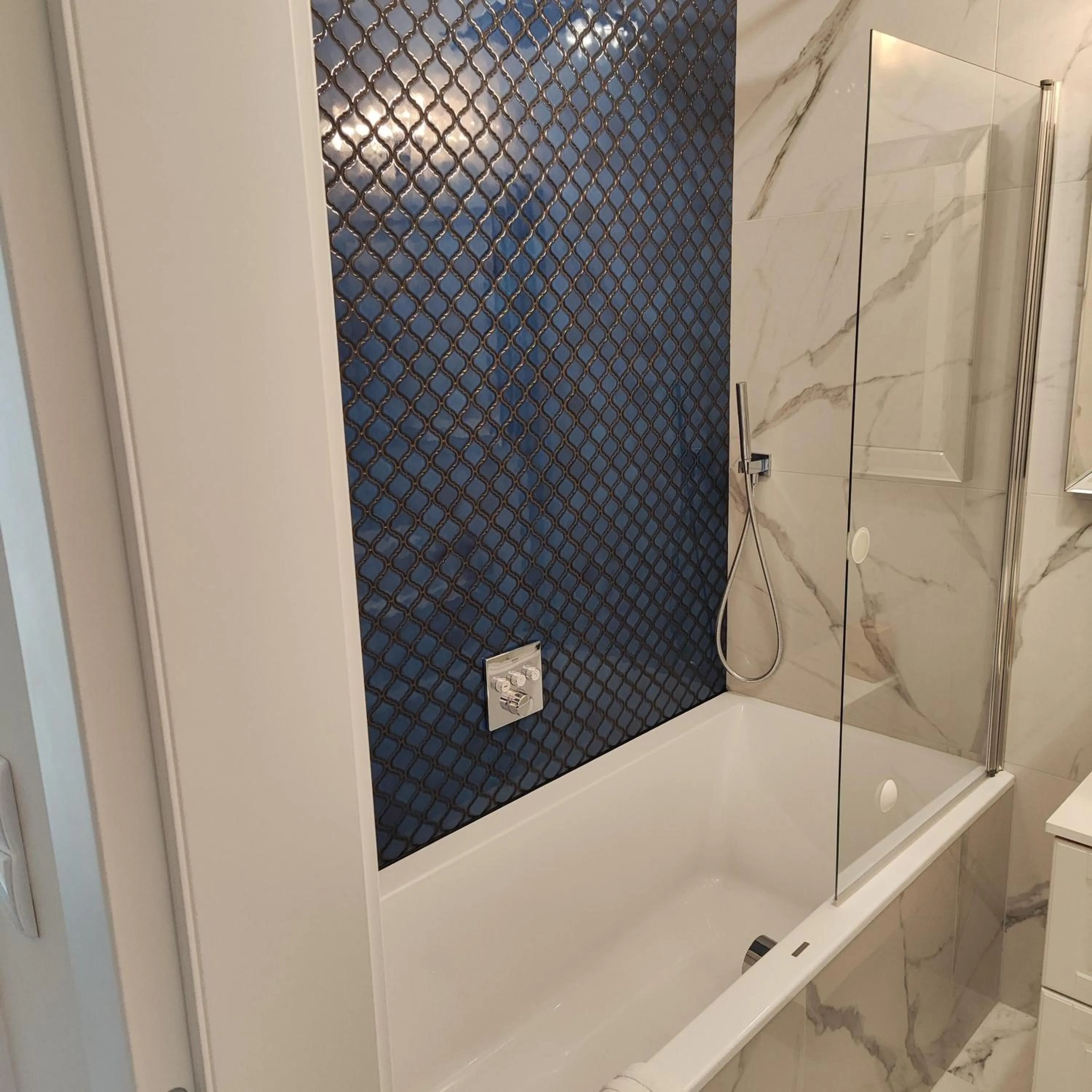 Bathroom in Sleepy3city Apartments Batorego 9