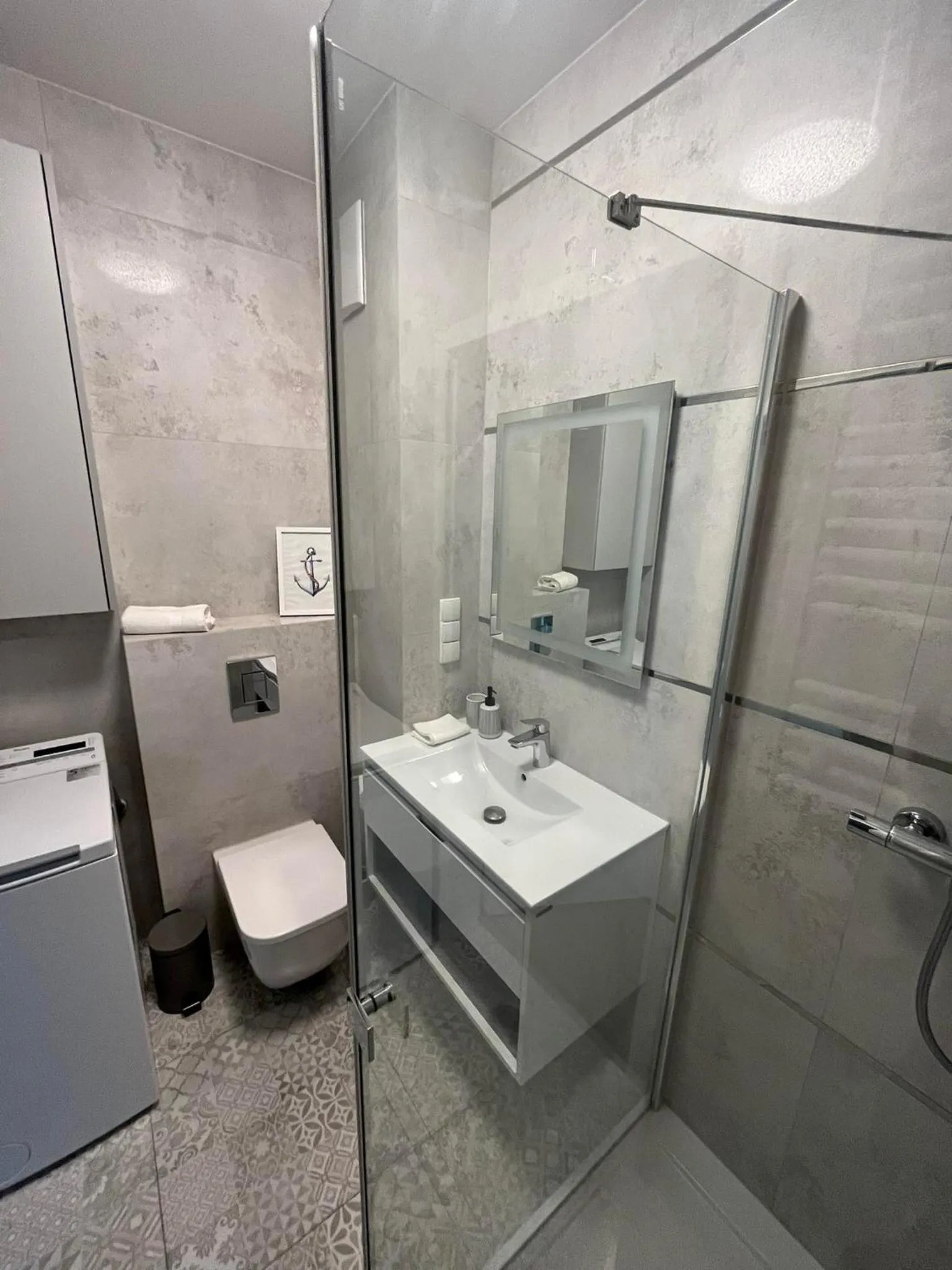 Bathroom in Sleepy3city Apartments Batorego 9