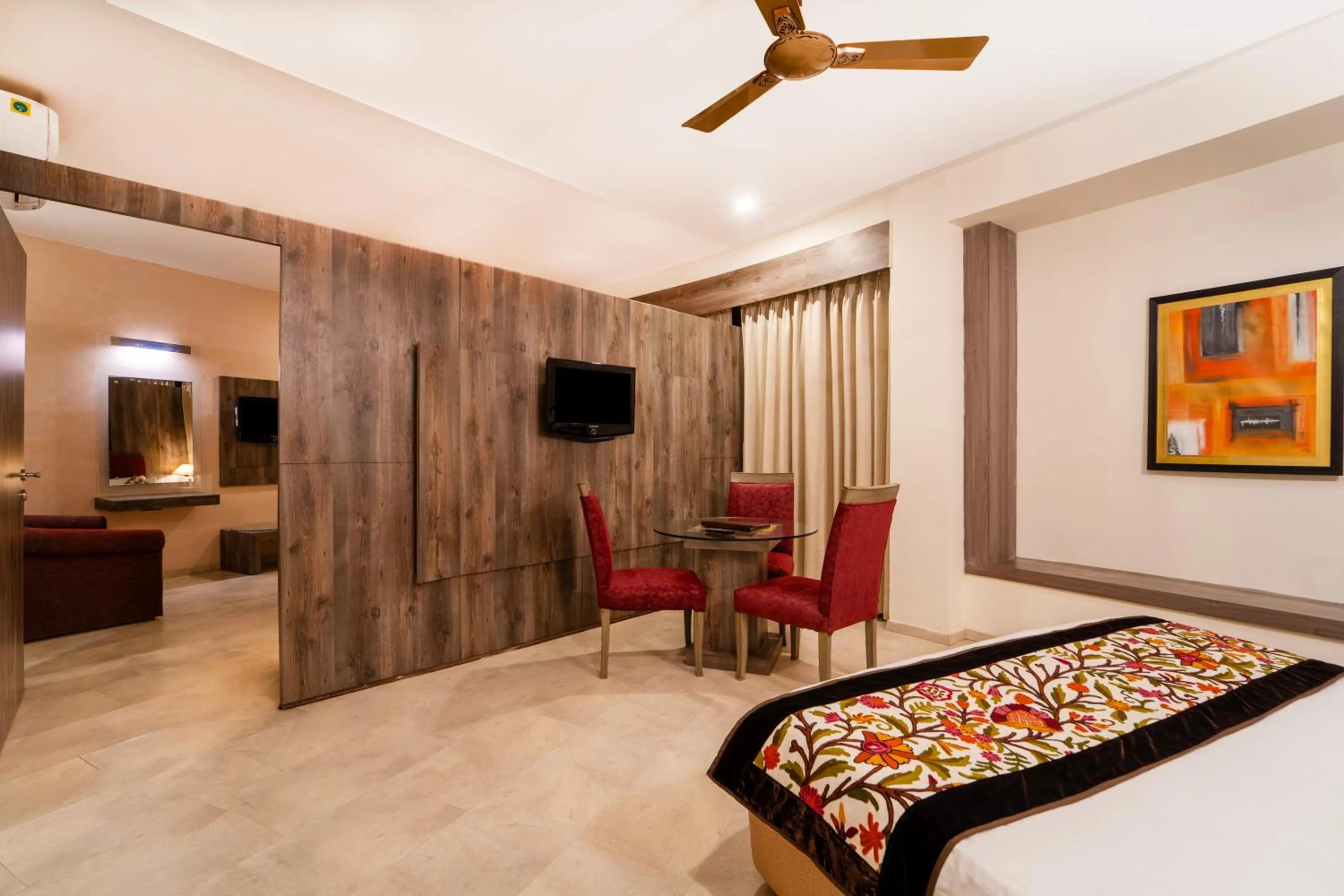 Dining area, Bed in K C Residency Katra