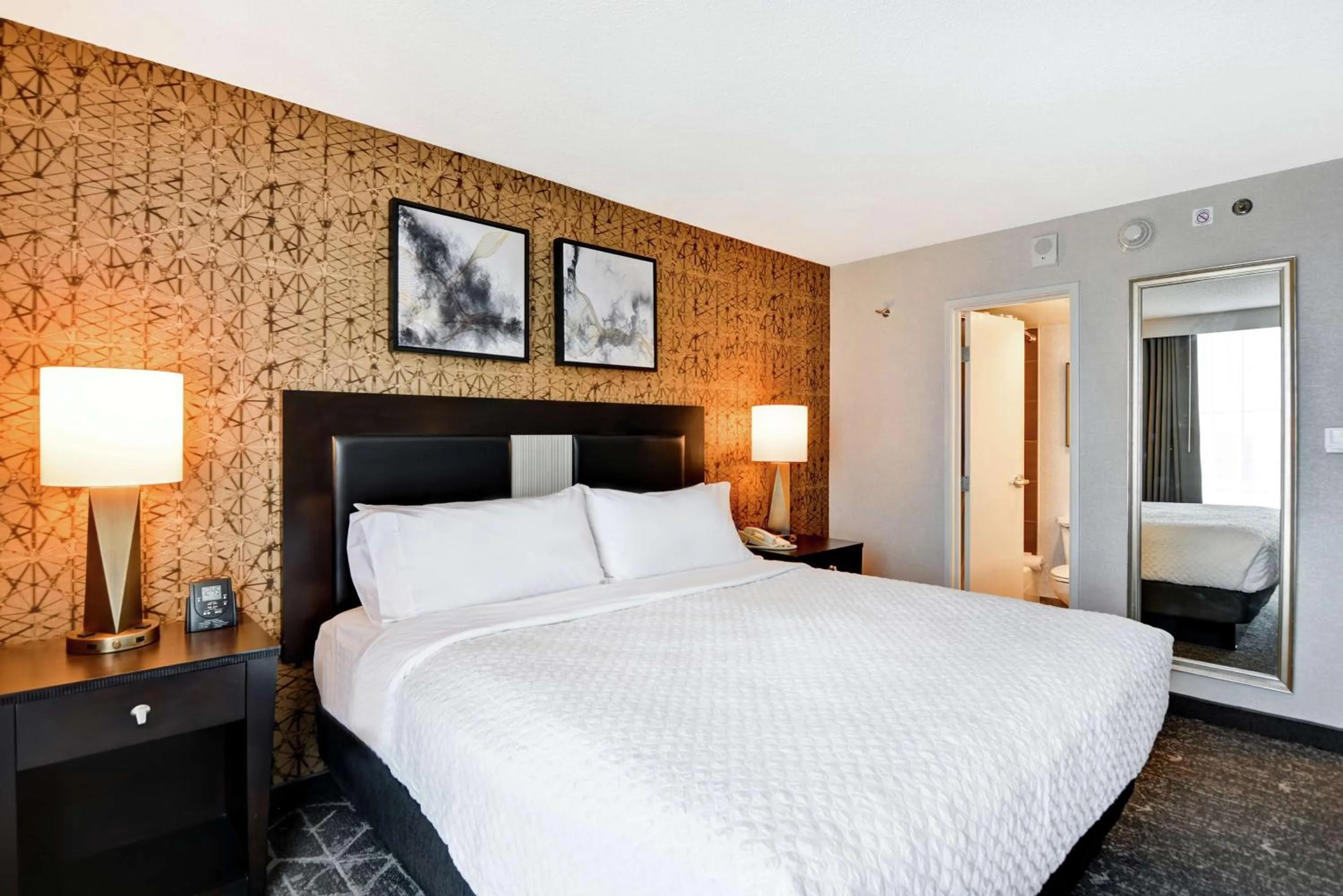 Bed in Embassy Suites by Hilton Minneapolis Airport