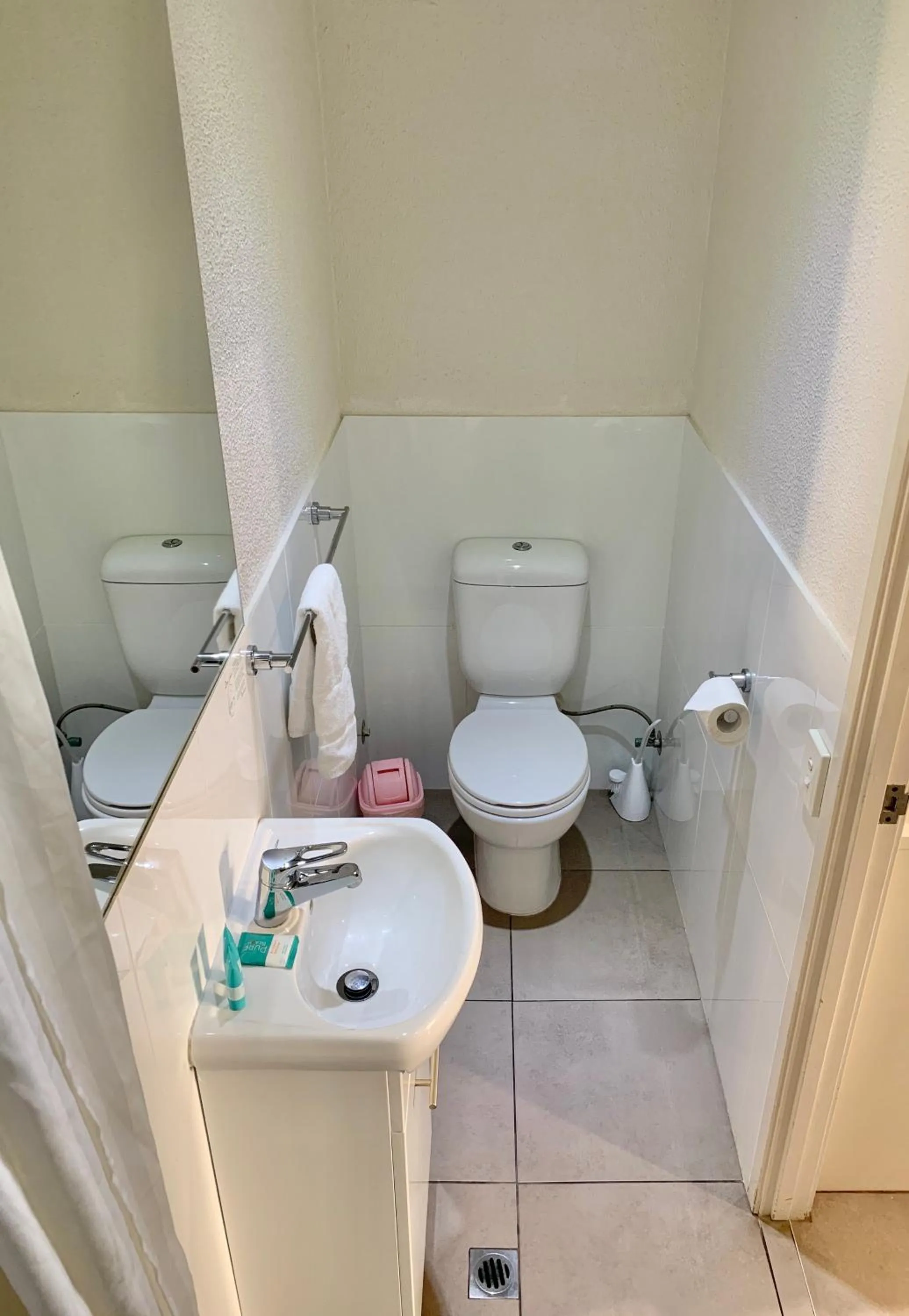 Central Motel Mooloolaba and Apartments