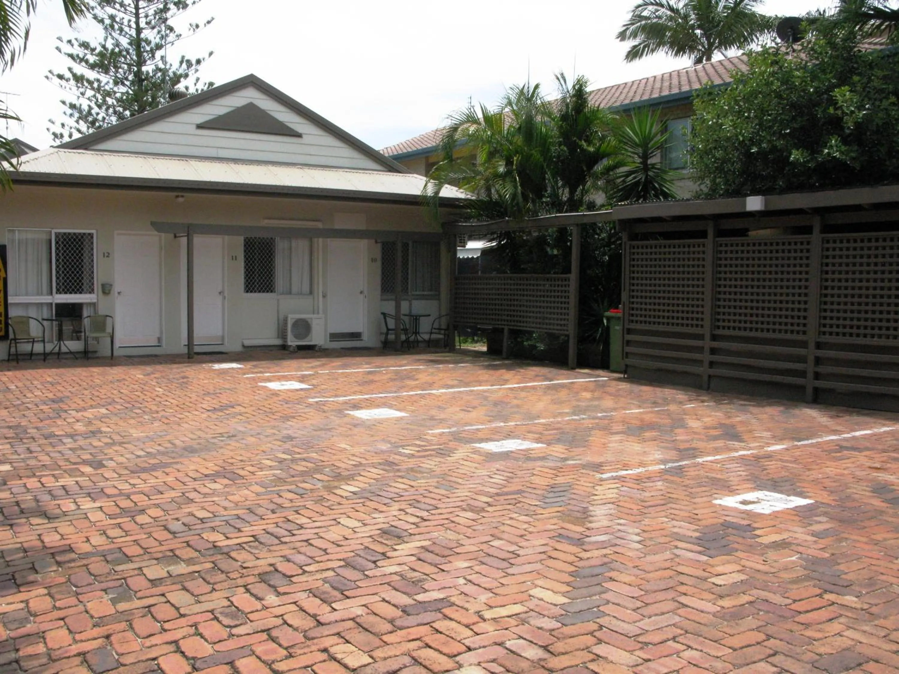 Day in Central Motel Mooloolaba and Apartments