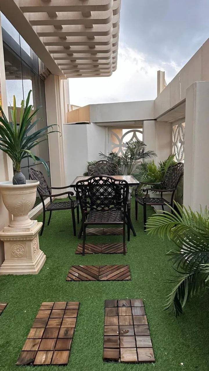 Balcony/Terrace in Violet Al Azizia Hotel MASJID Al Qatari