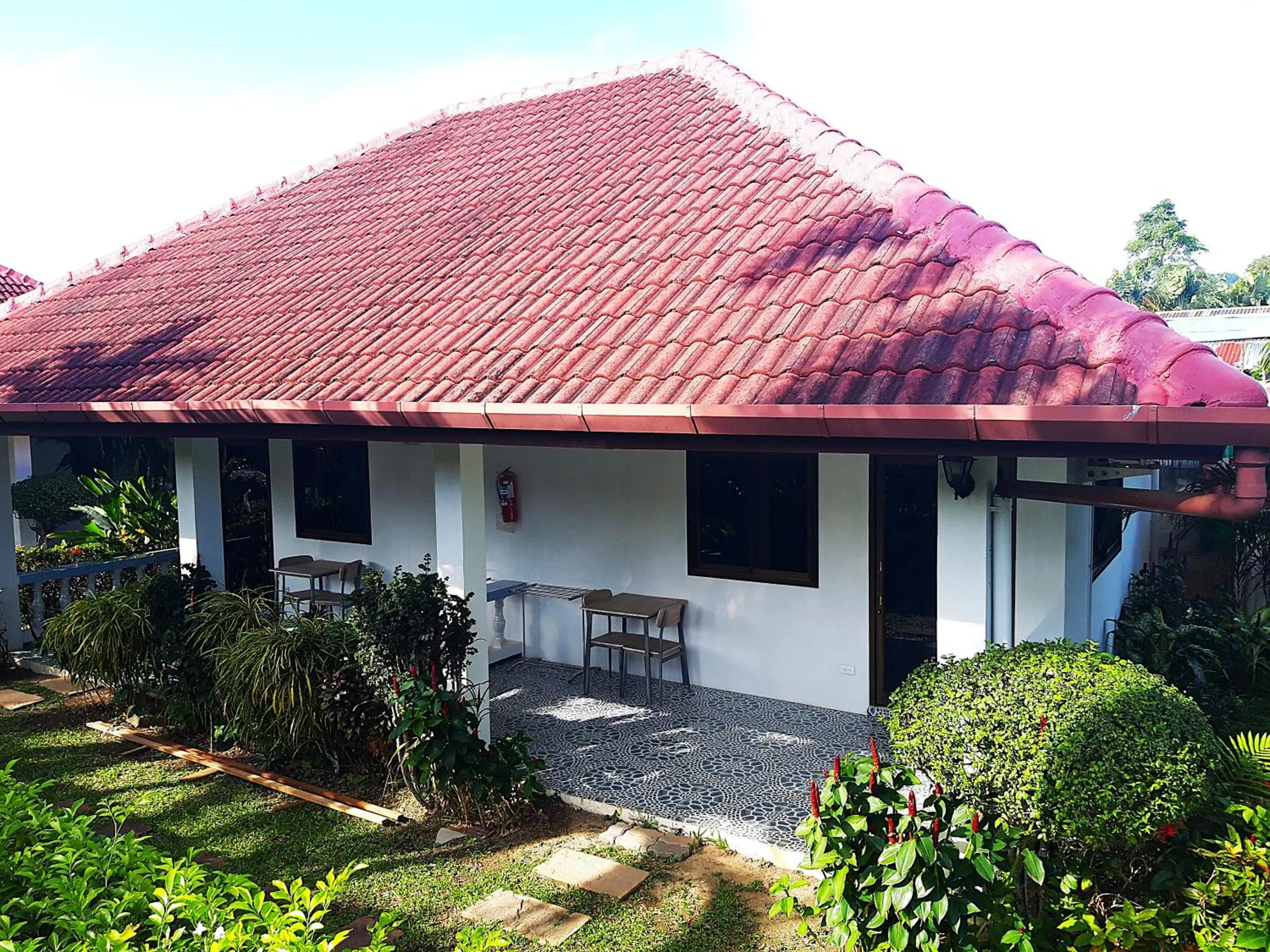 D&K Smiley Phuket Resort