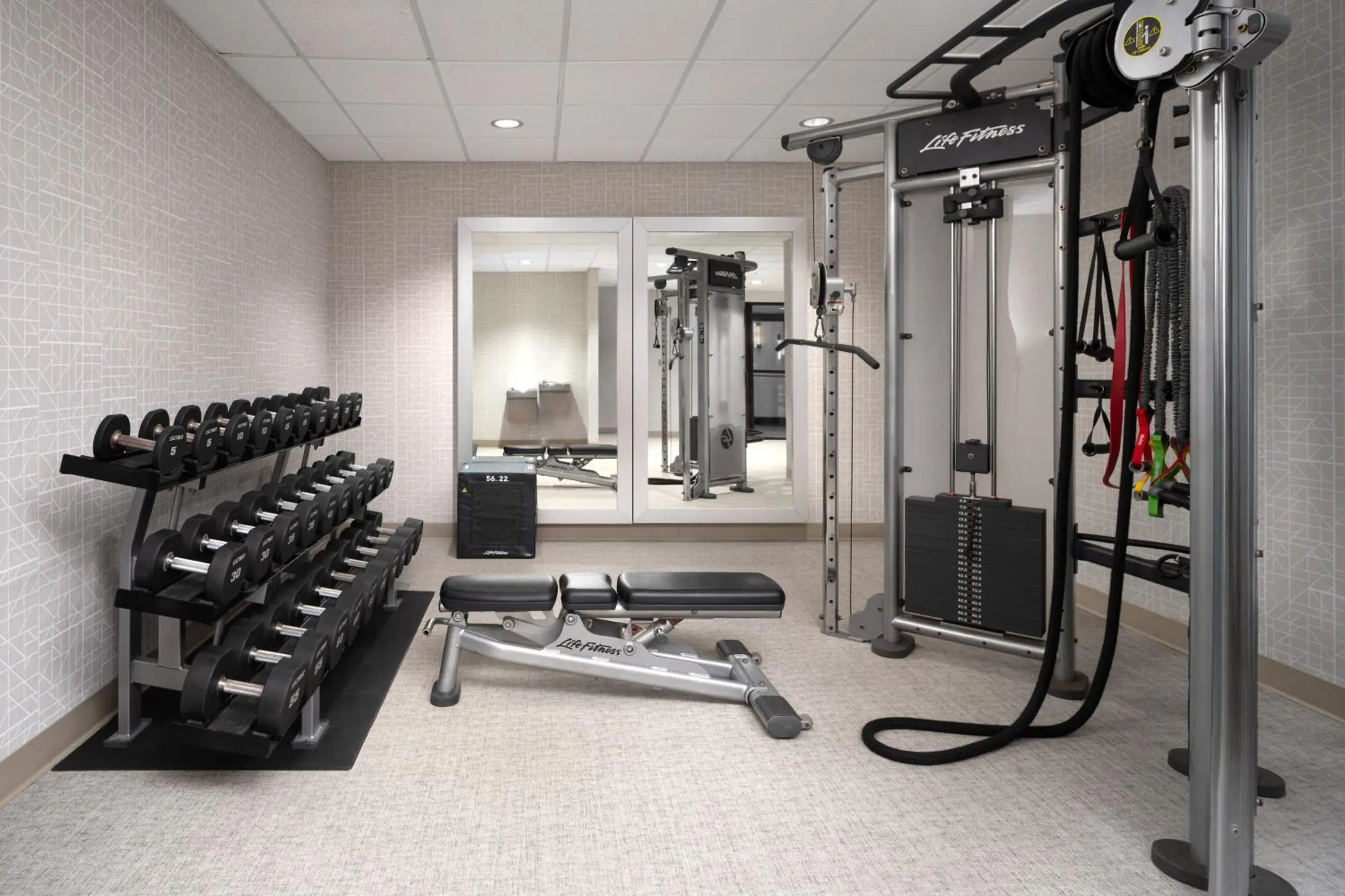 Fitness centre/facilities in Embassy Suites Lincoln Fitness centre/facilities in Embassy Suites Lincoln