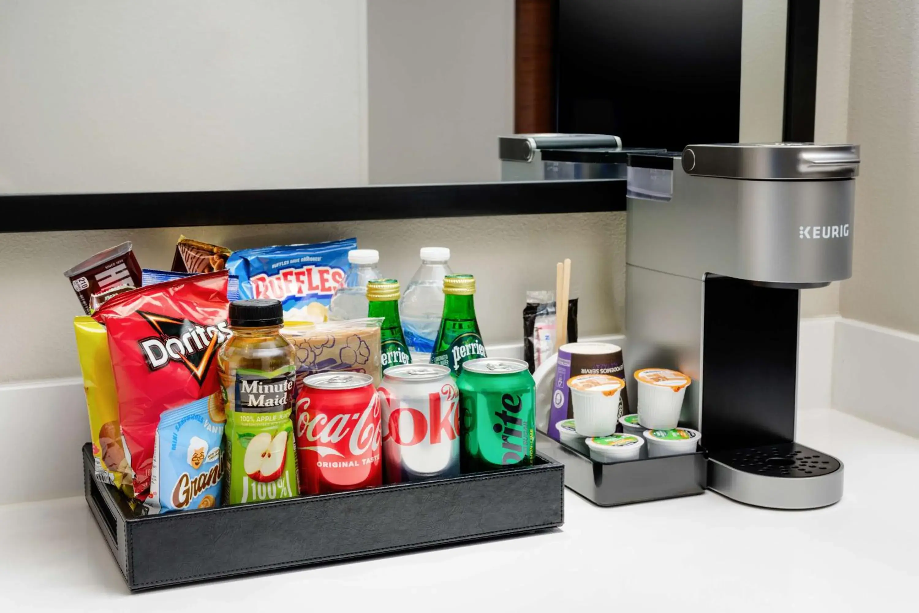 Premium Two-Room King Suite with Bath Tub/Shower in Embassy Suites Lincoln Premium Two-Room King Suite with Bath Tub/Shower in Embassy Suites Lincoln