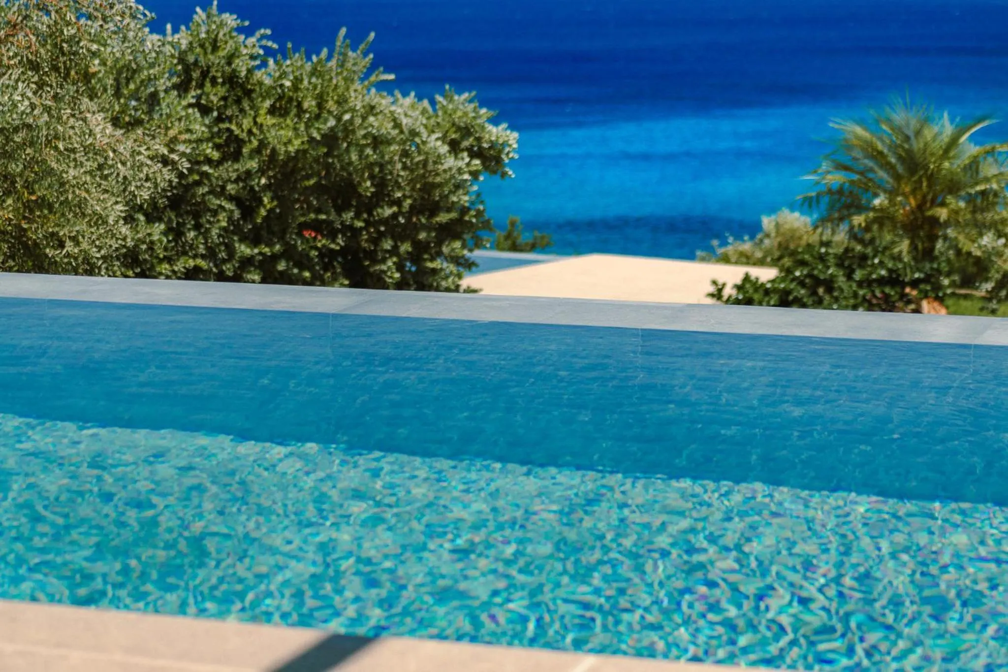 Colonides Beach Hotel