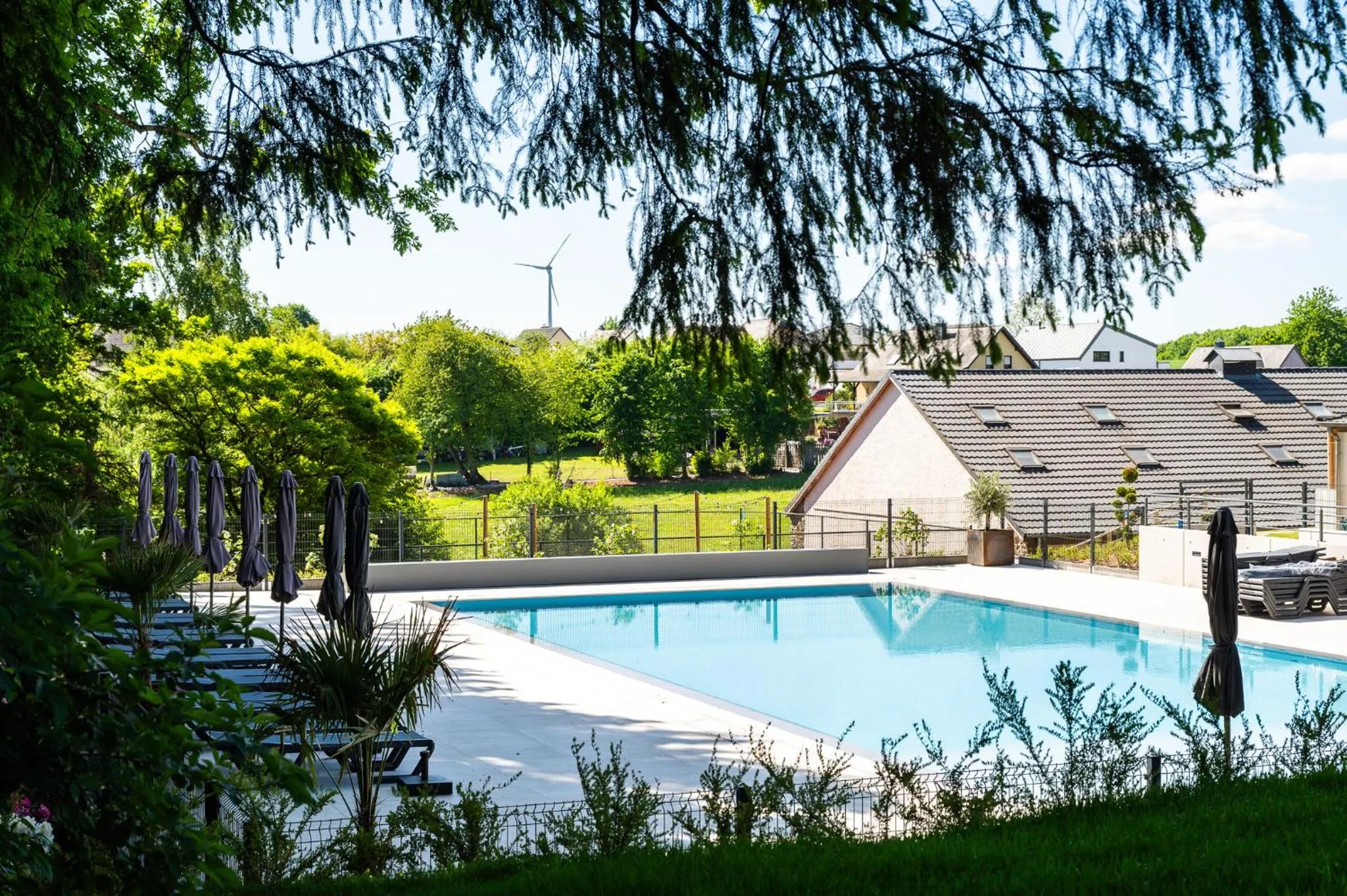Pool view in Holiday Park La Sapinière