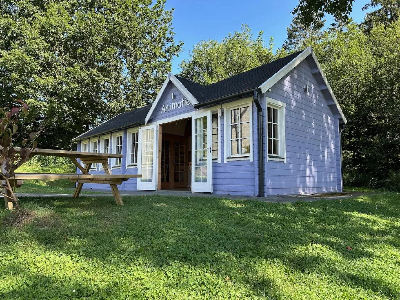 Property building in Holiday Park La Sapinière