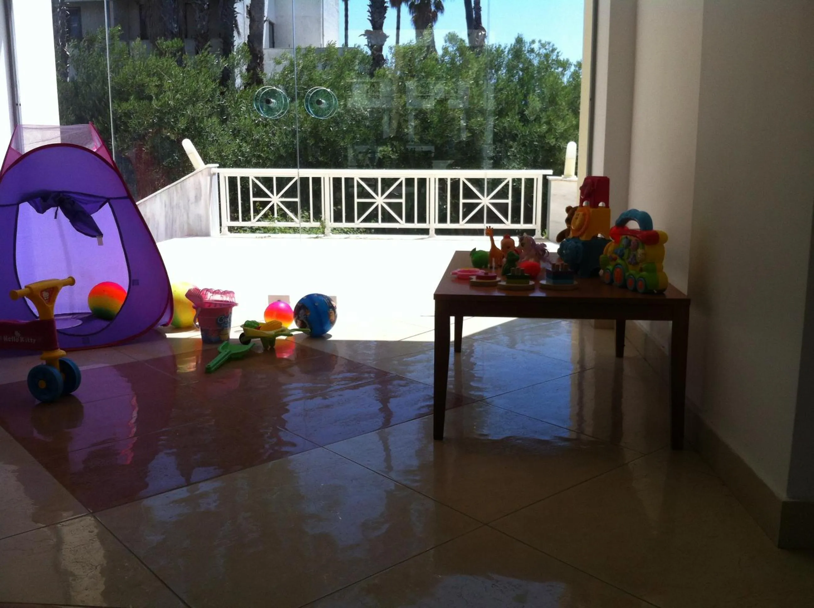 Children play ground in Olgas Paradise Apartments