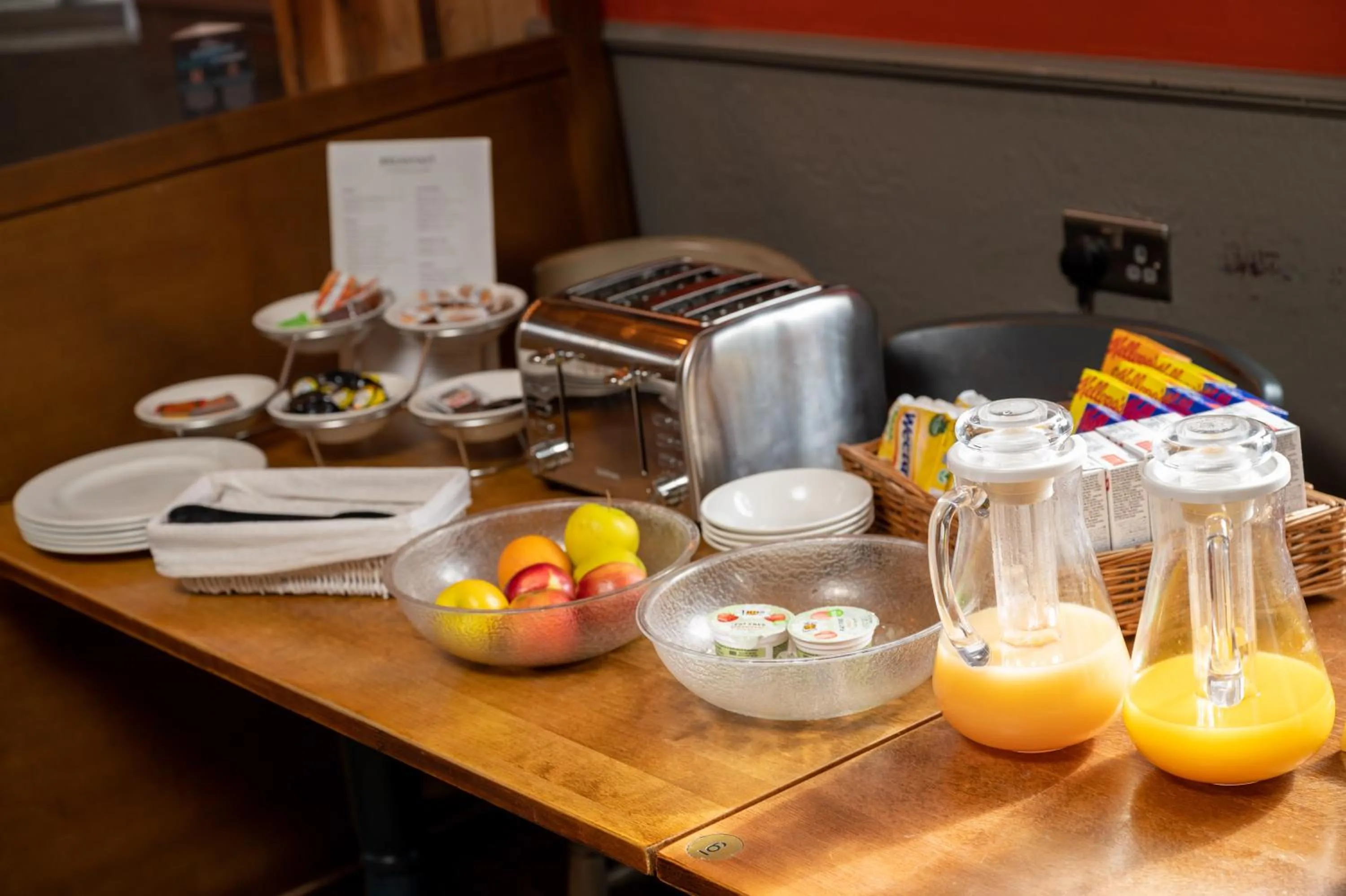 Breakfast in Old Grey Mare Inn by Greene King Inns