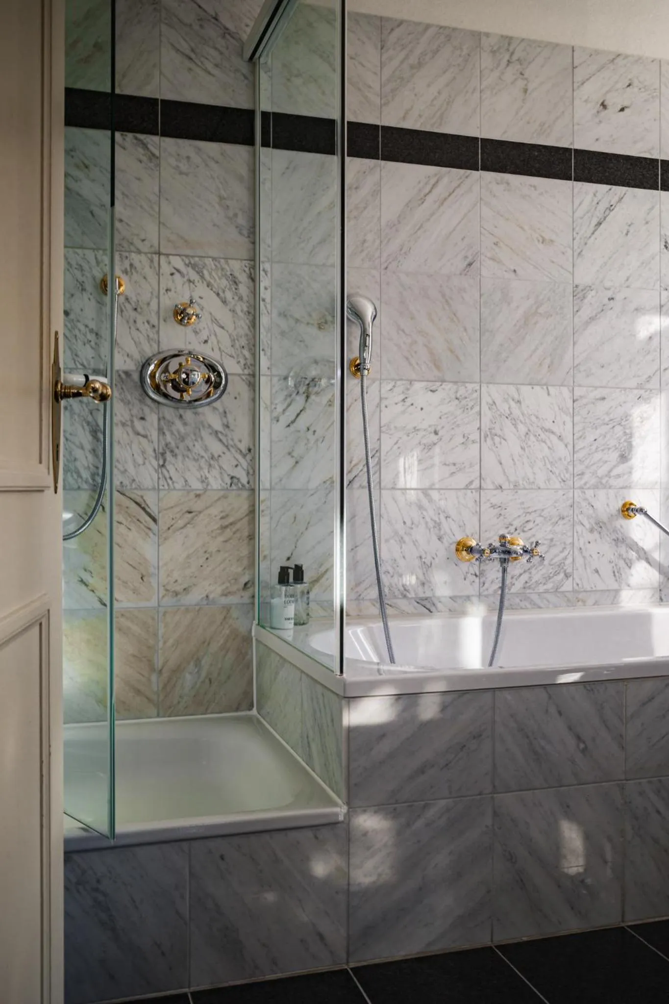 Bathroom in AMERON Neuschwanstein Alpsee Resort & Spa