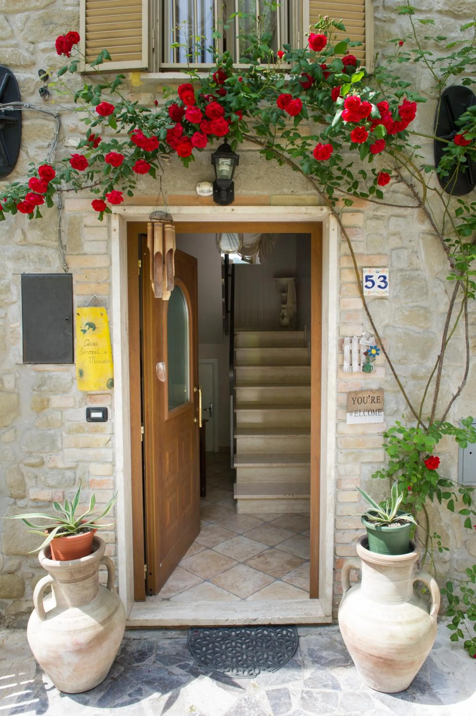 Facade/entrance in B&B Villa Filetta