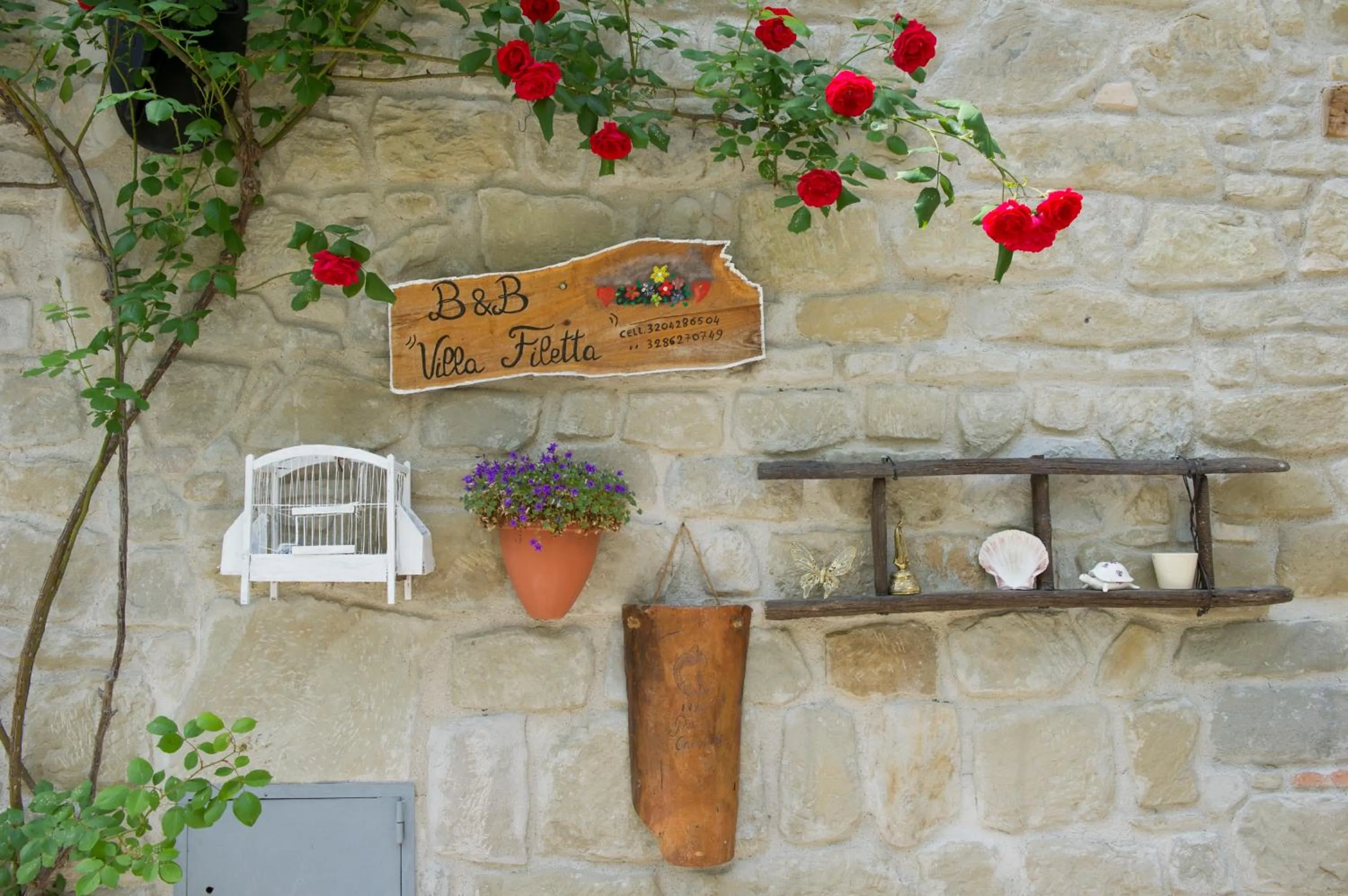Decorative detail in B&B Villa Filetta