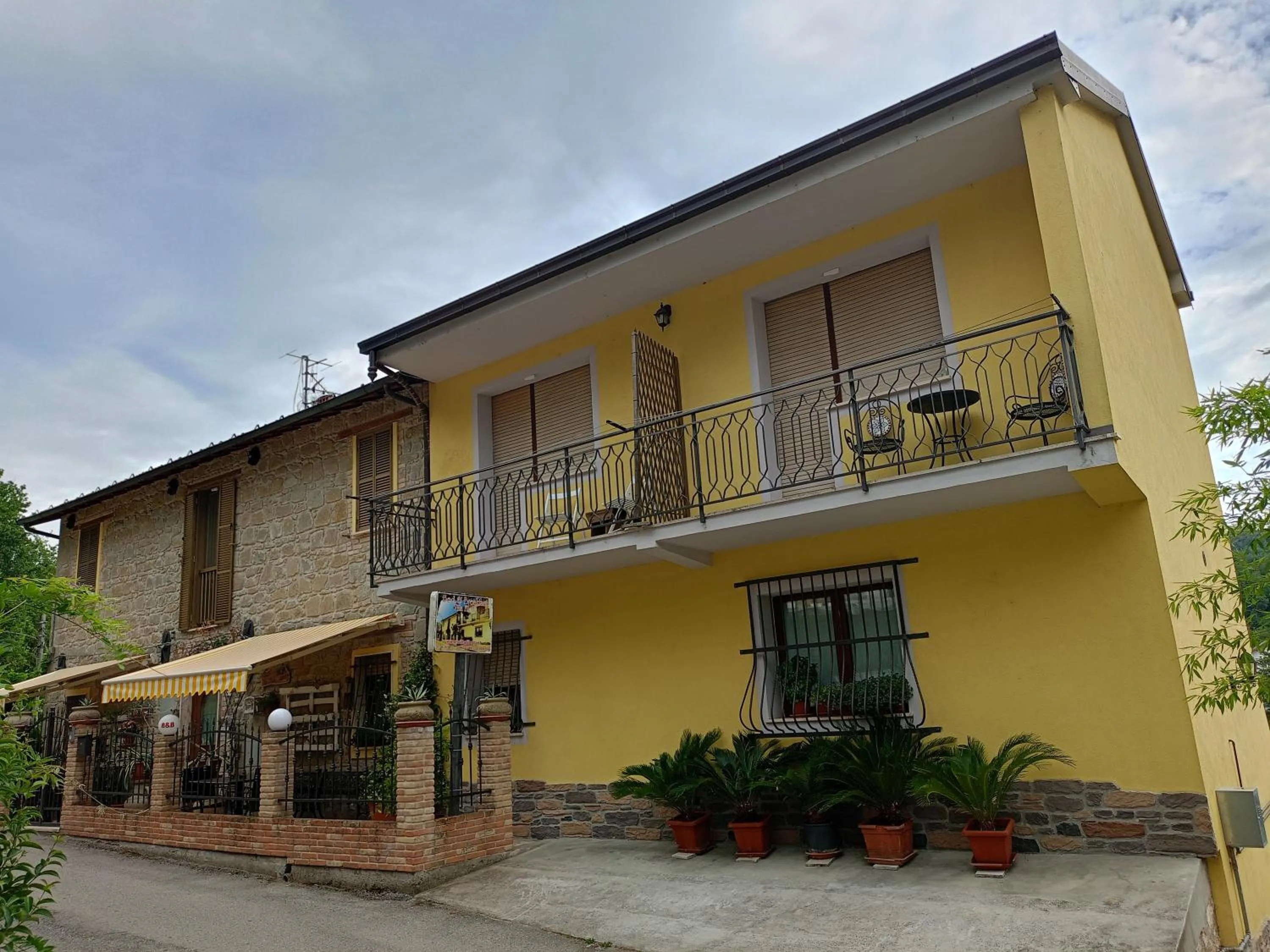 Property building in B&B Villa Filetta