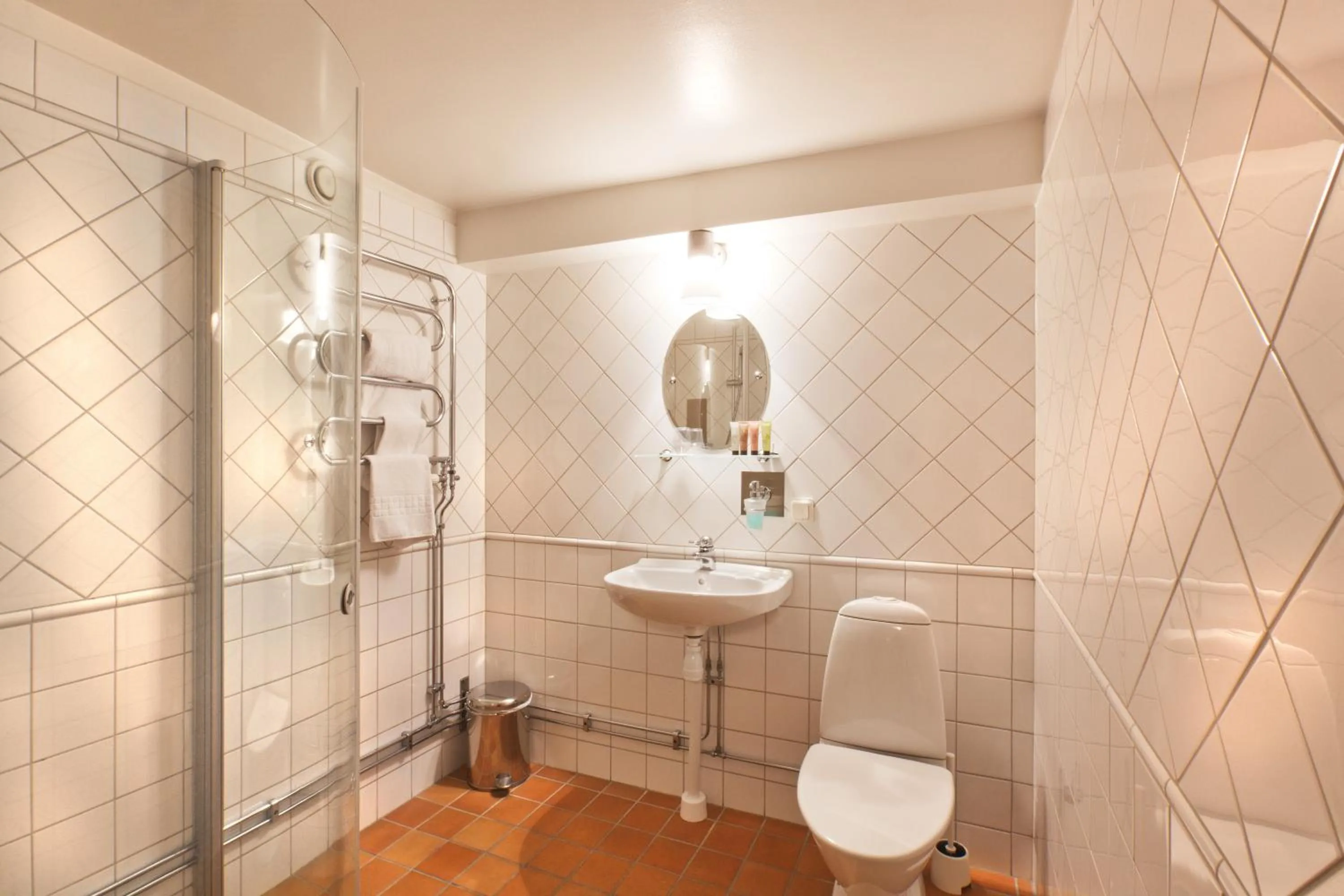 Shower in Åkeshofs Slott