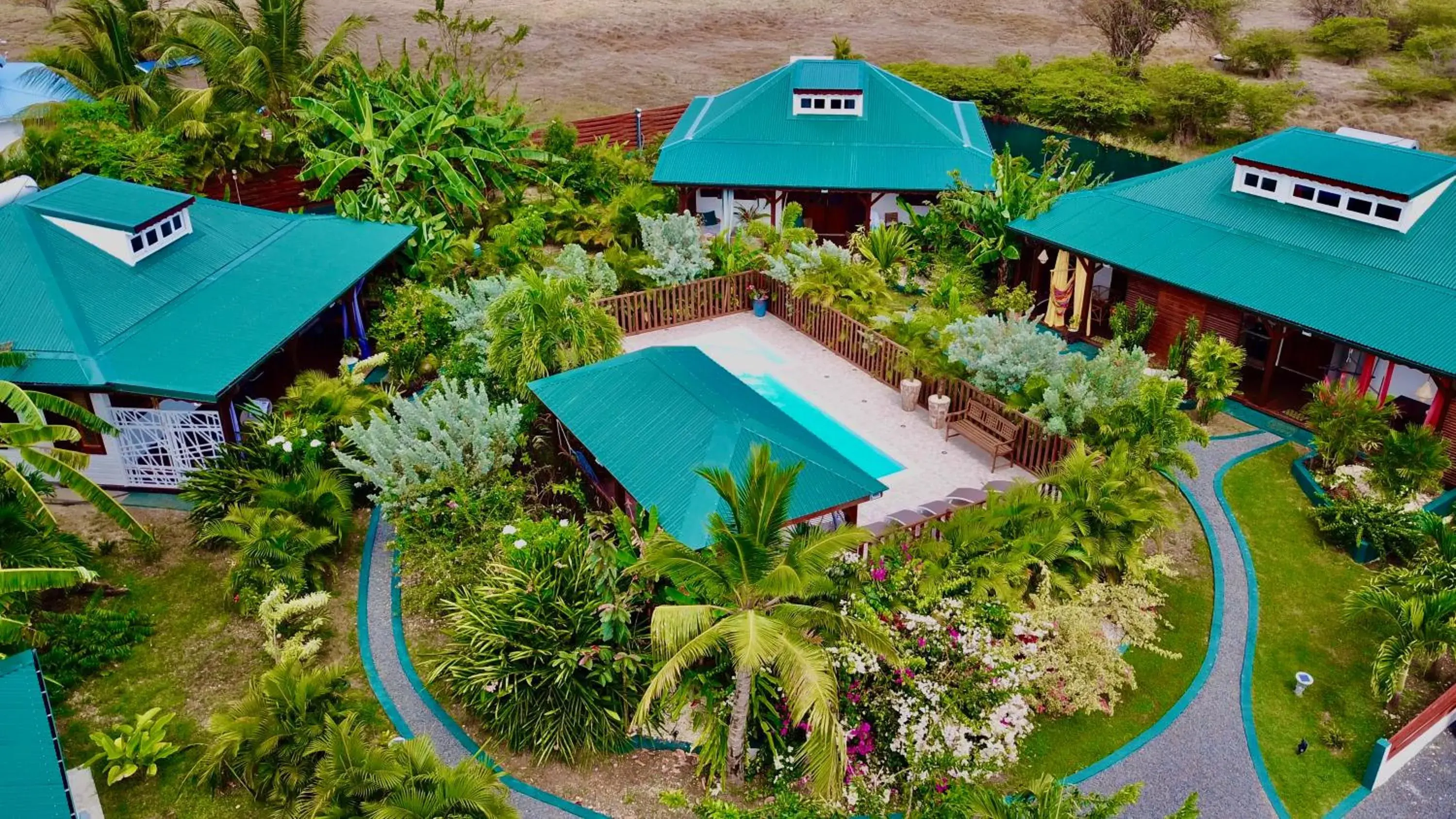 Titalee Lodge 3 Villas autour d'une piscine Titalee Lodge 3 Villas autour d'une piscine