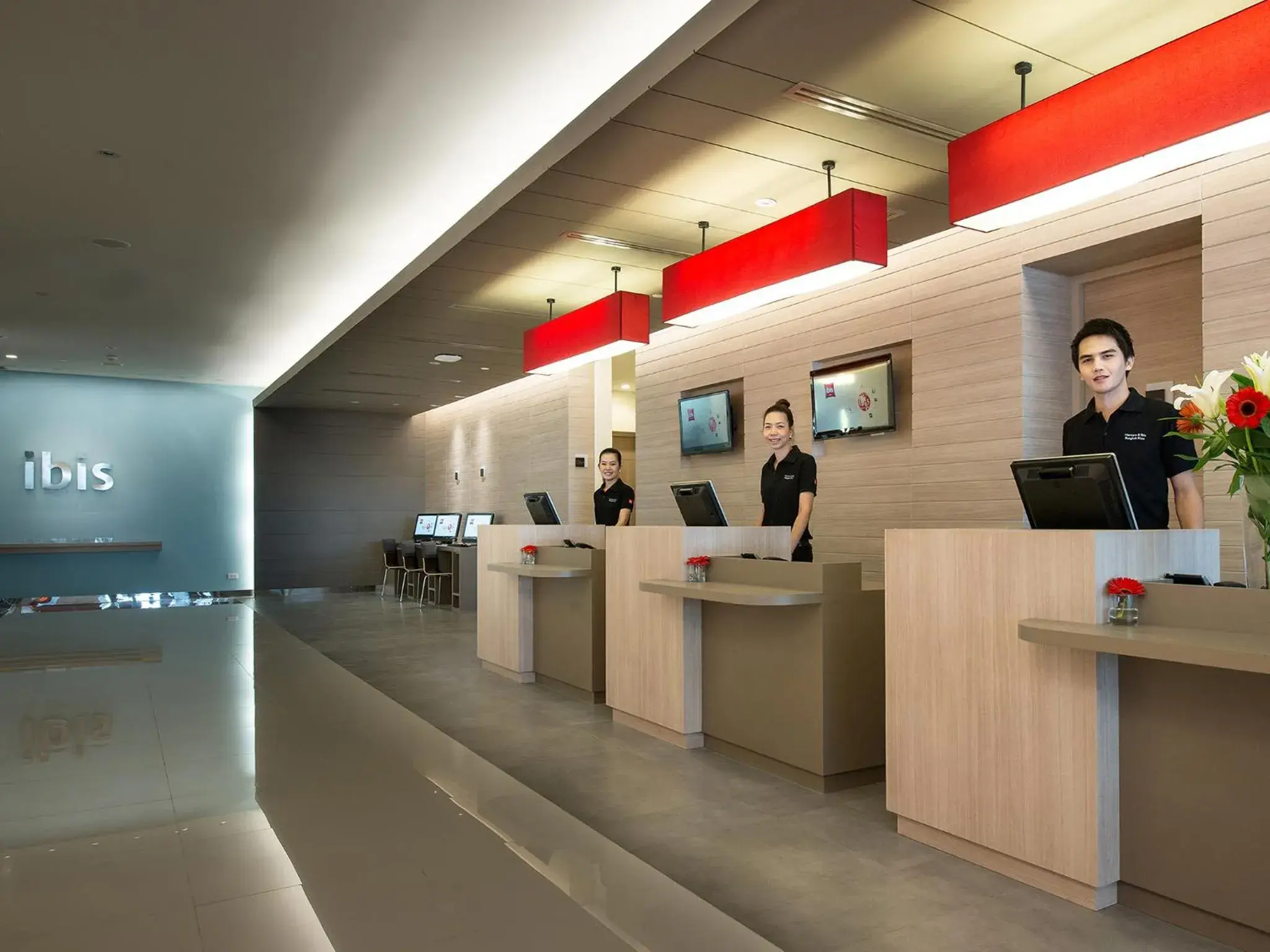 Lobby or reception in ibis Bangkok Siam Lobby or reception in ibis Bangkok Siam