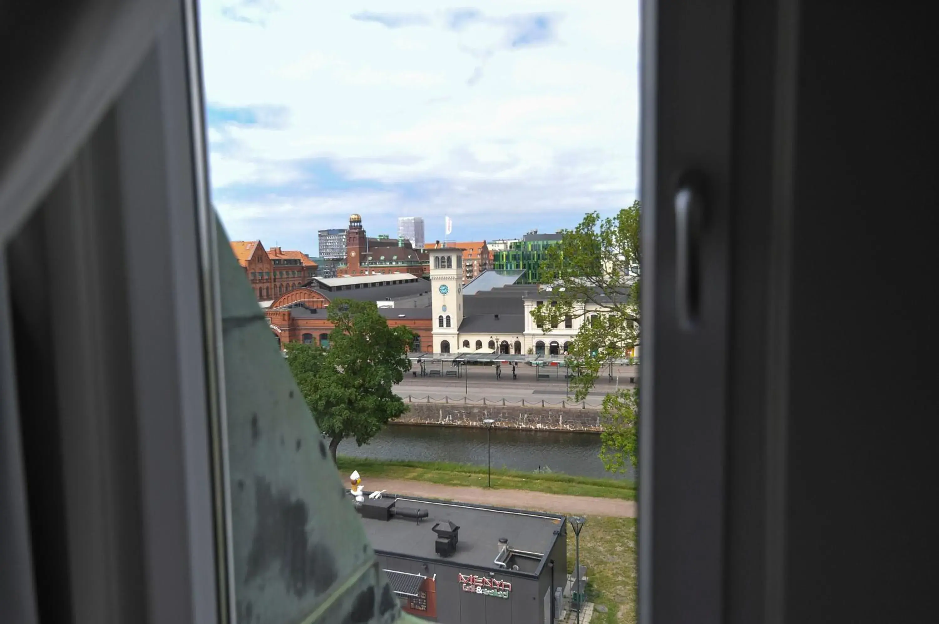 City view in Moment Hotels City view in Moment Hotels