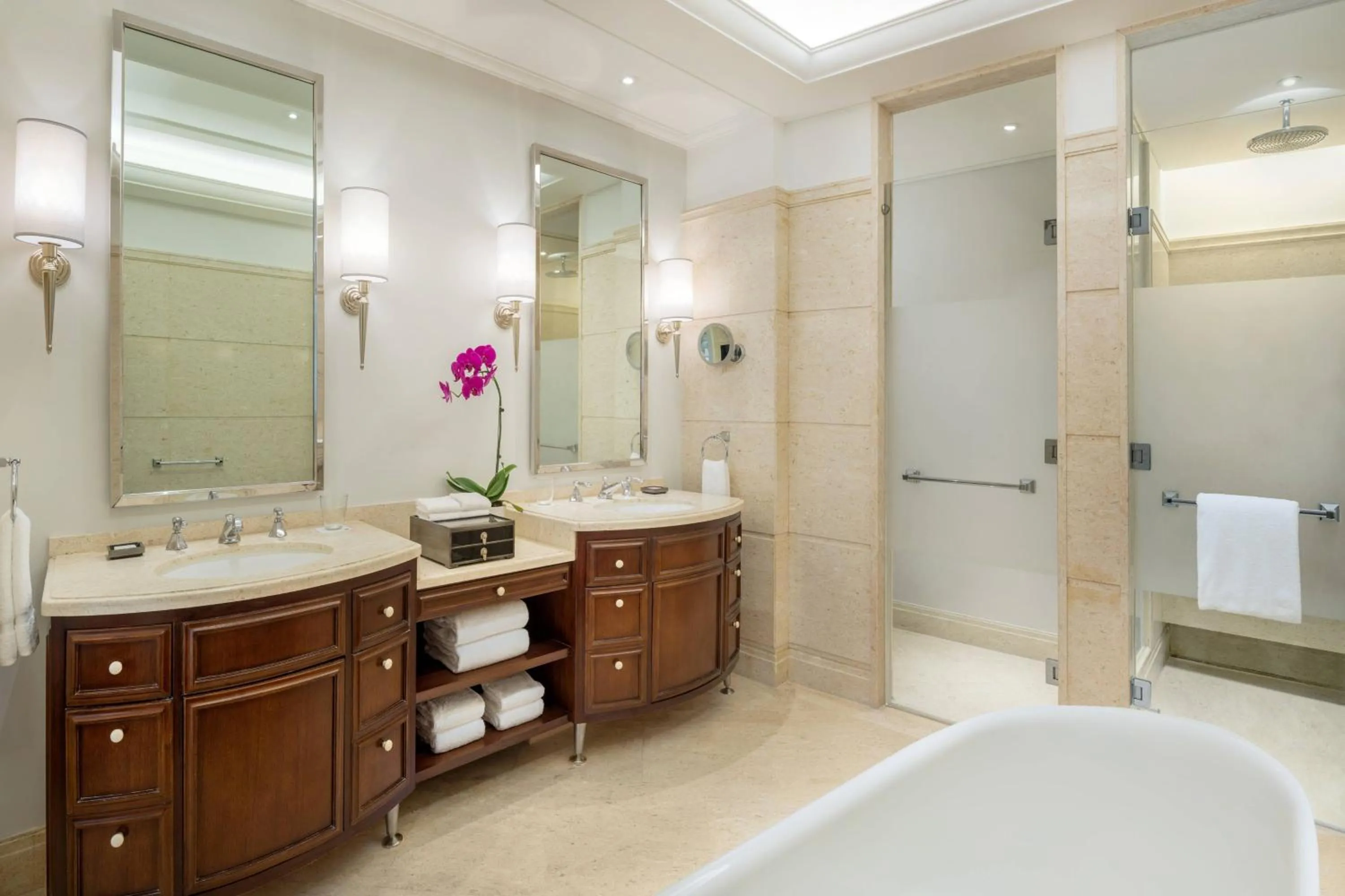 Grand Ocean View King Room in JW Marriott Sanya Haitang Bay Resort & Spa