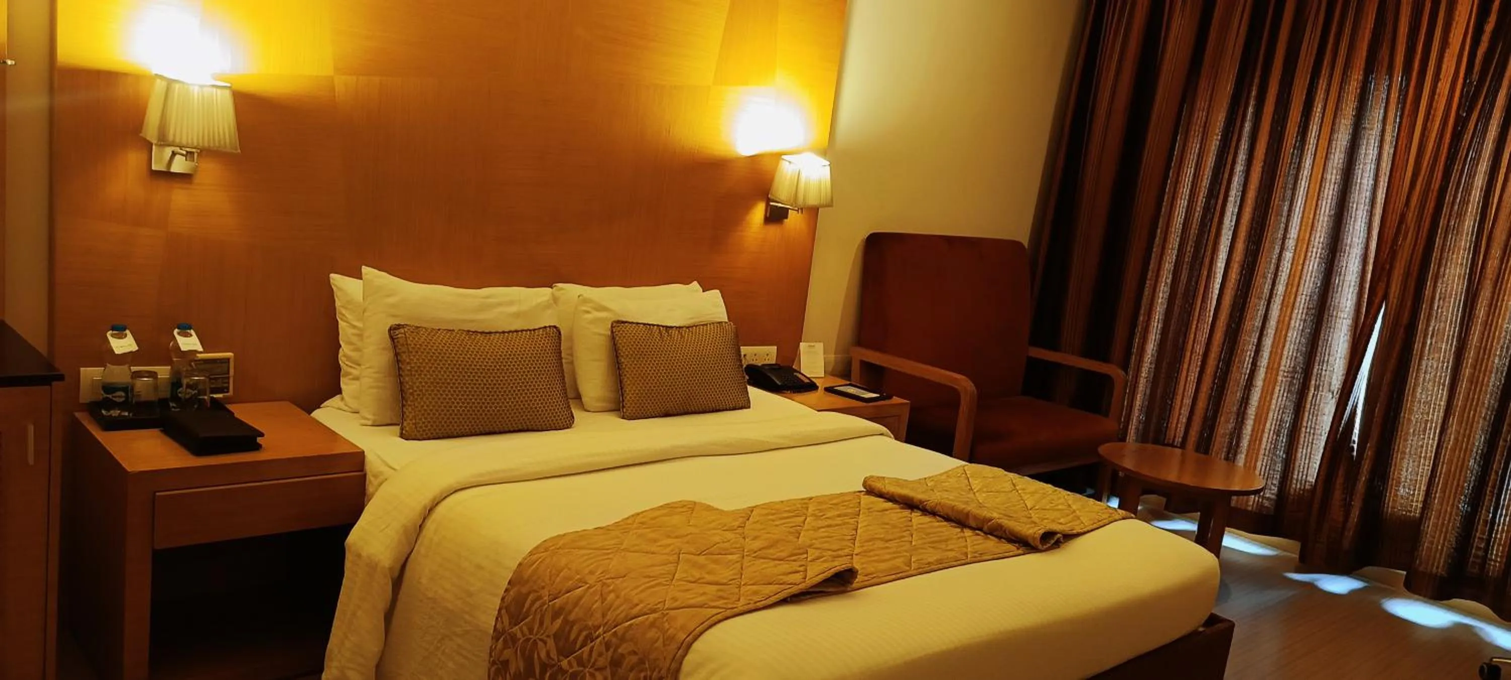 Property building, Bed in Fortune Hosur - Member ITC Hotels' Group