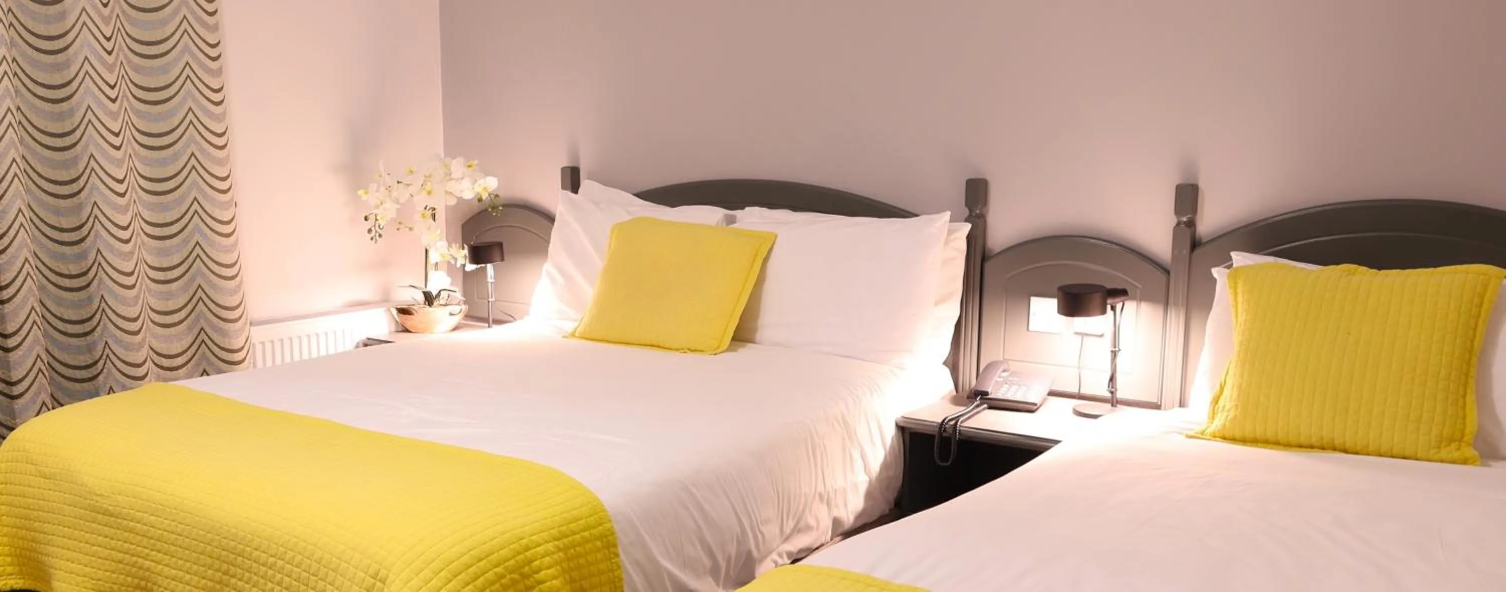 Bedroom, Bed in Ferryport House B&B