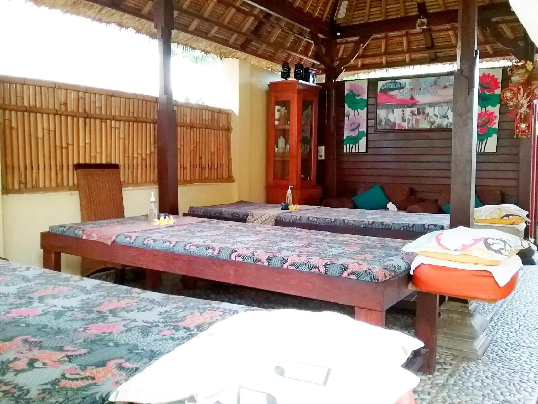 Spa and wellness centre/facilities, Bed in Dream Beach Kubu & SPA by ABM