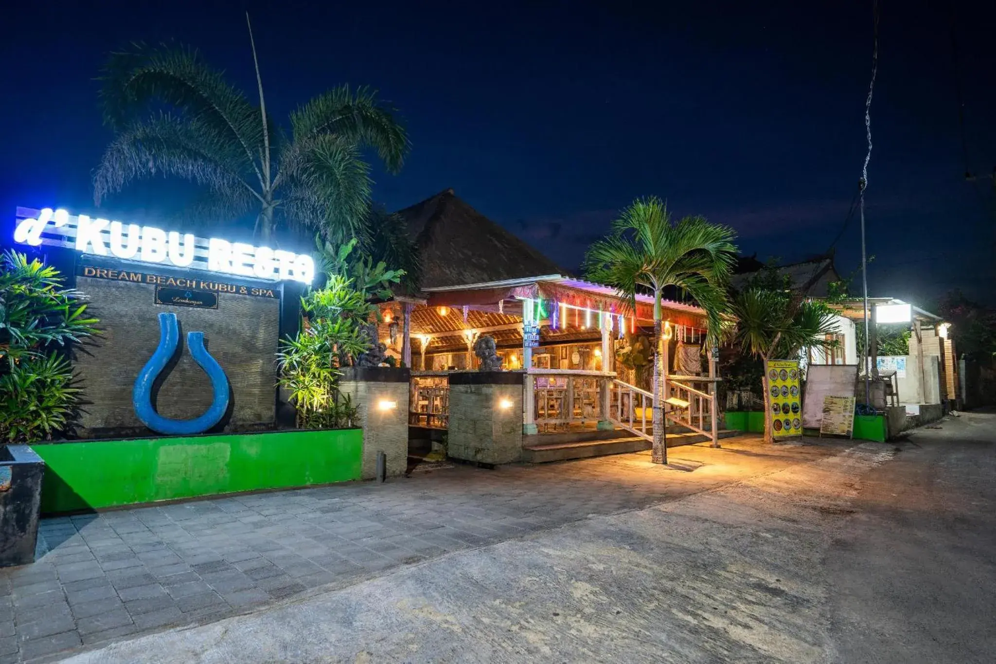 Property building in Dream Beach Kubu & SPA by ABM Property building in Dream Beach Kubu & SPA by ABM