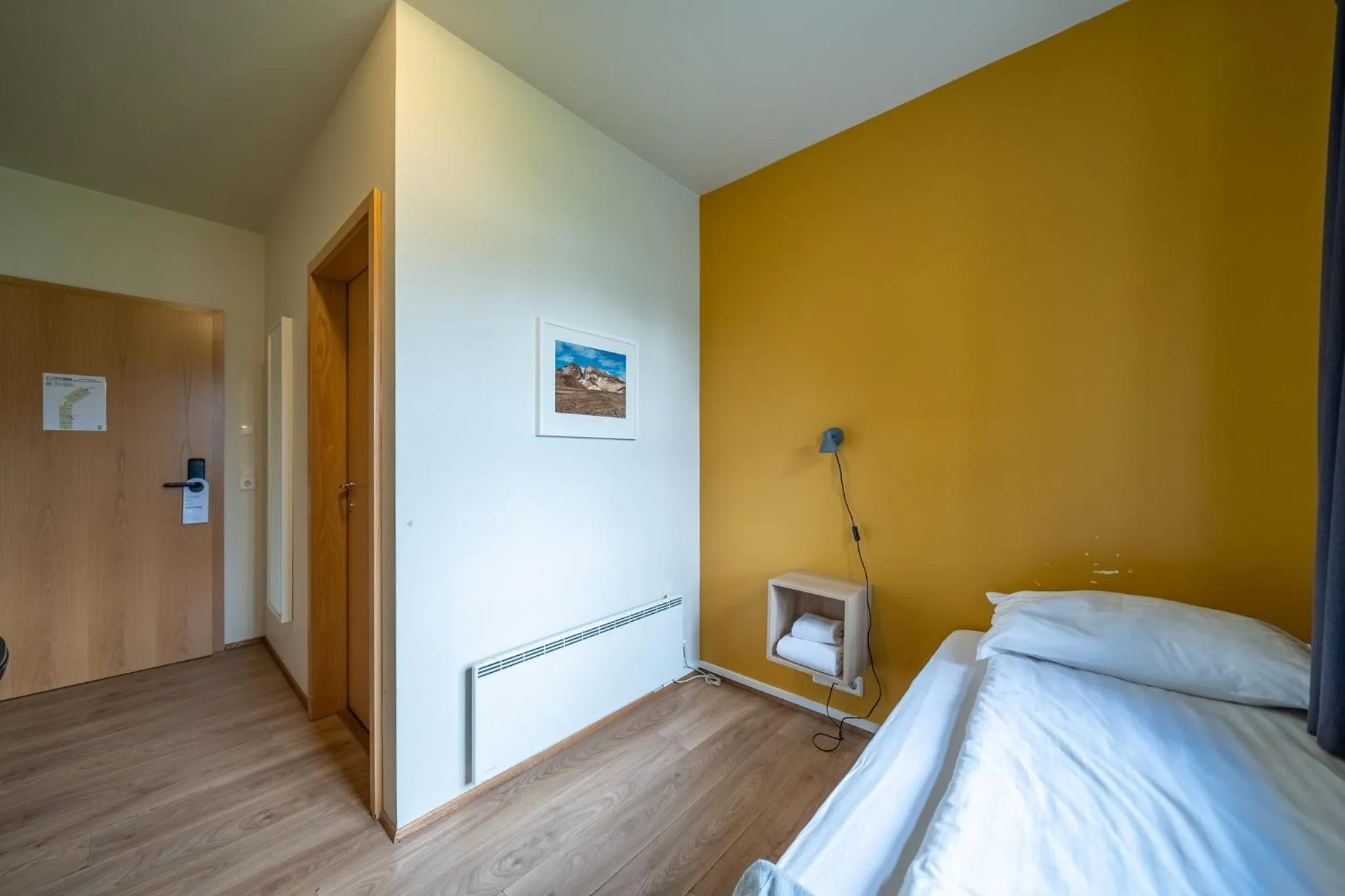 Bedroom, Bed in Adventure Hotel Geirland