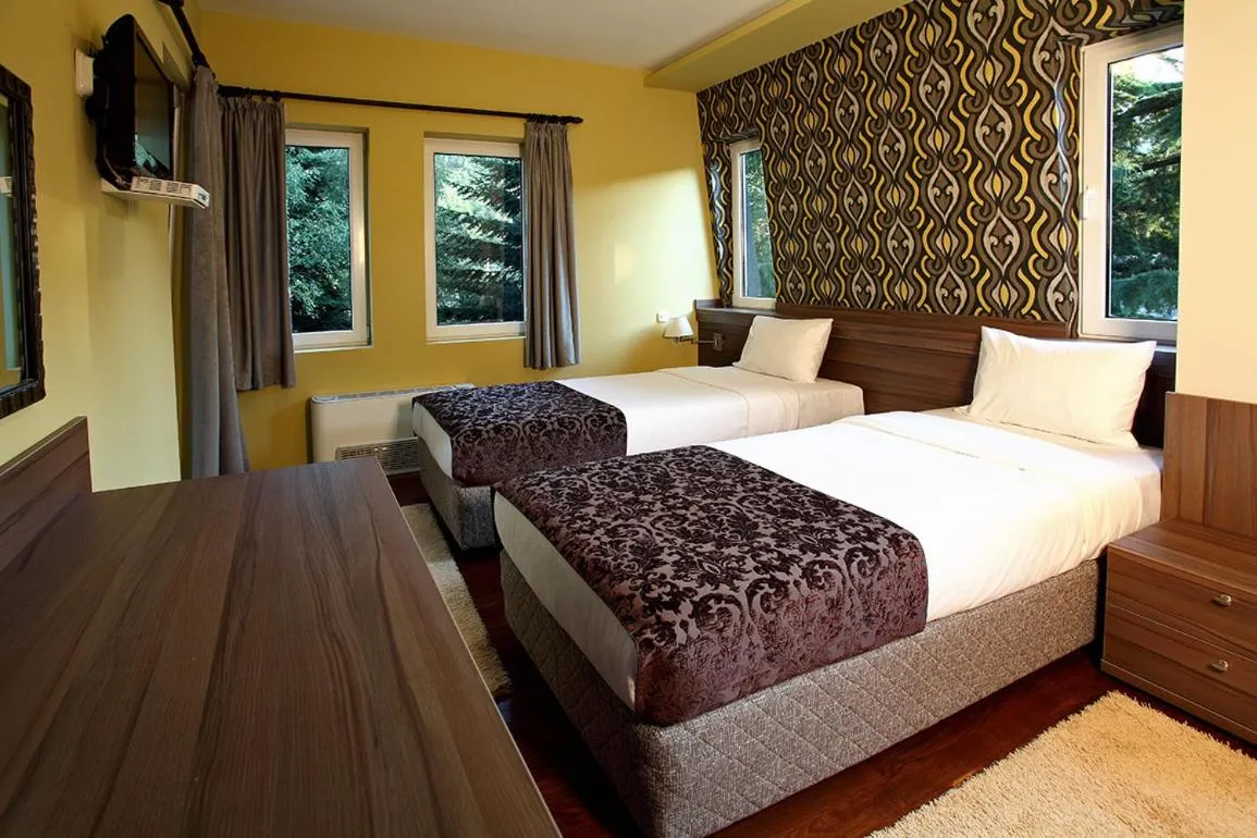 Bed in Hotel Šator