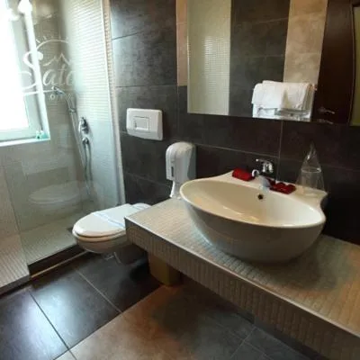 Bathroom in Hotel Šator