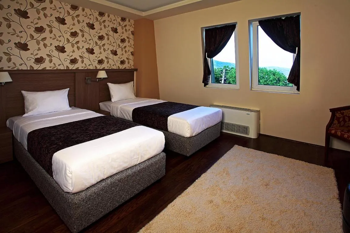 Twin Room in Hotel Šator