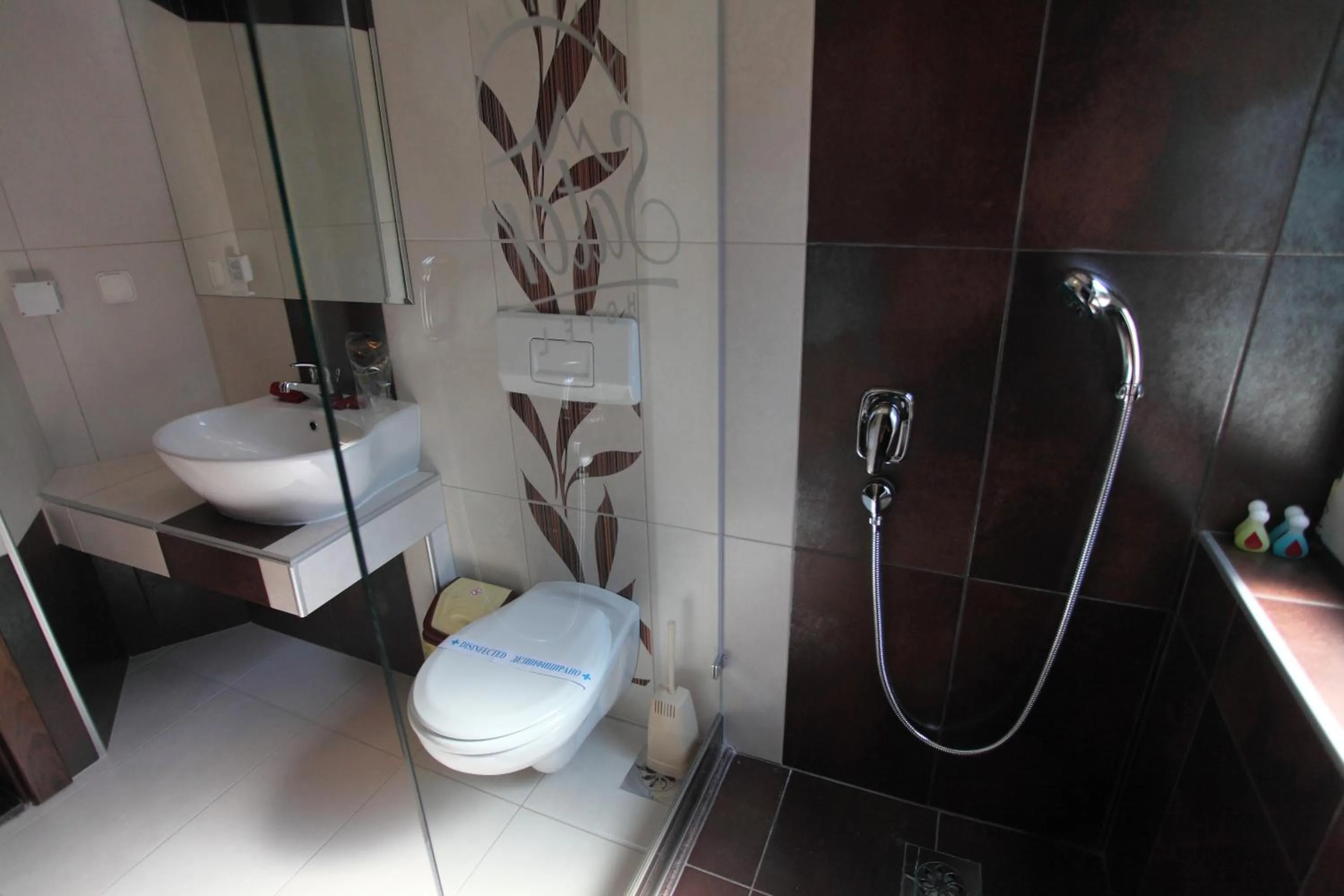 Bathroom in Hotel Šator