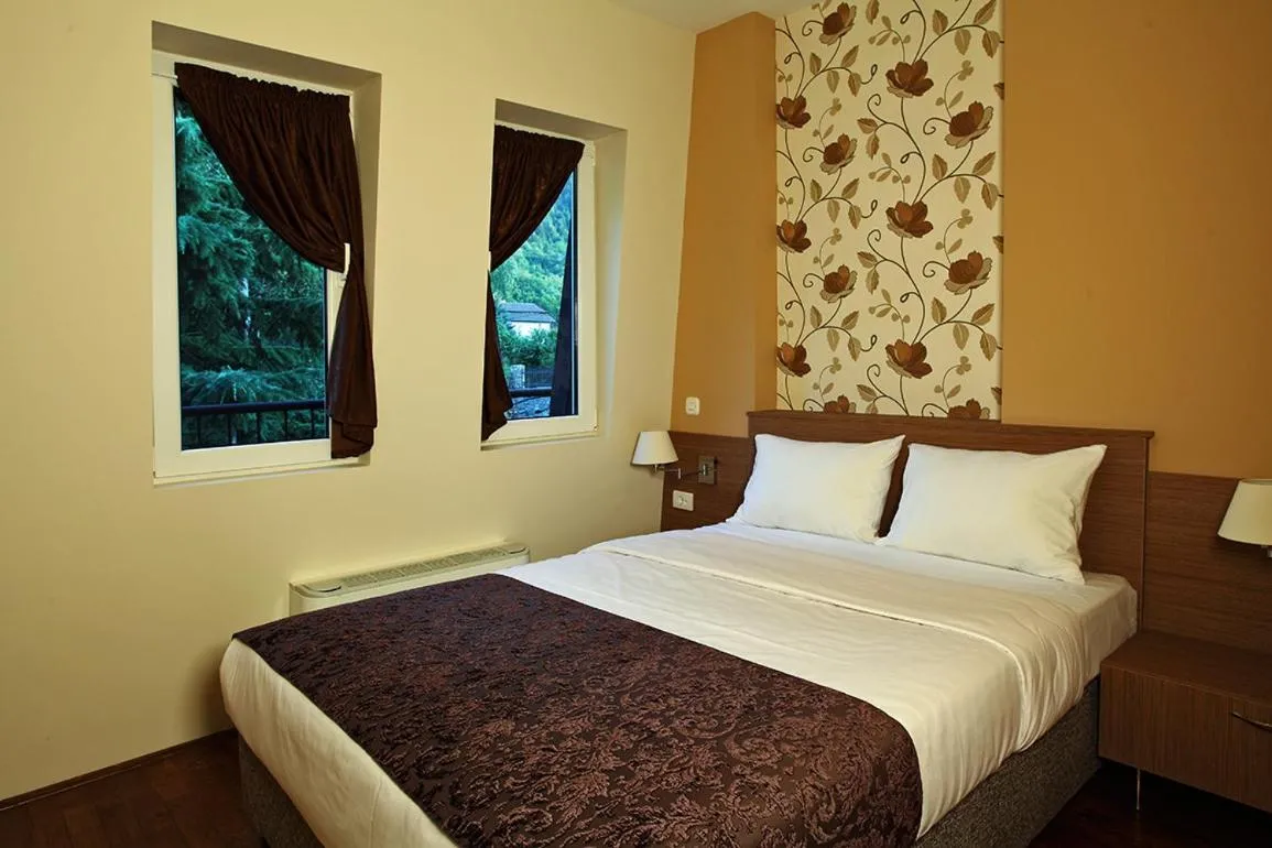 Bed in Hotel Šator