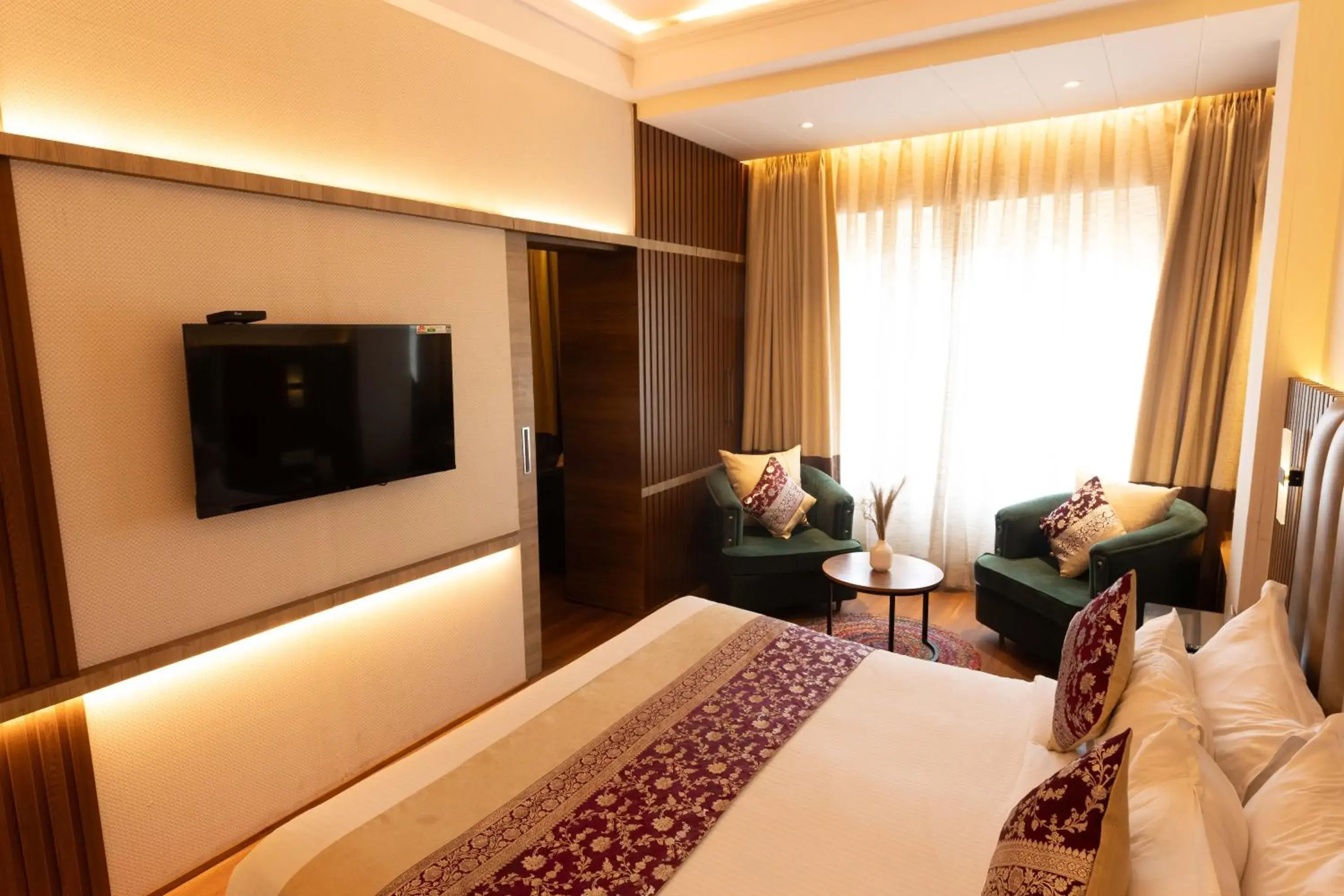 Photo of the whole room, Bed in New Hotel Broadway Photo of the whole room, Bed in New Hotel Broadway