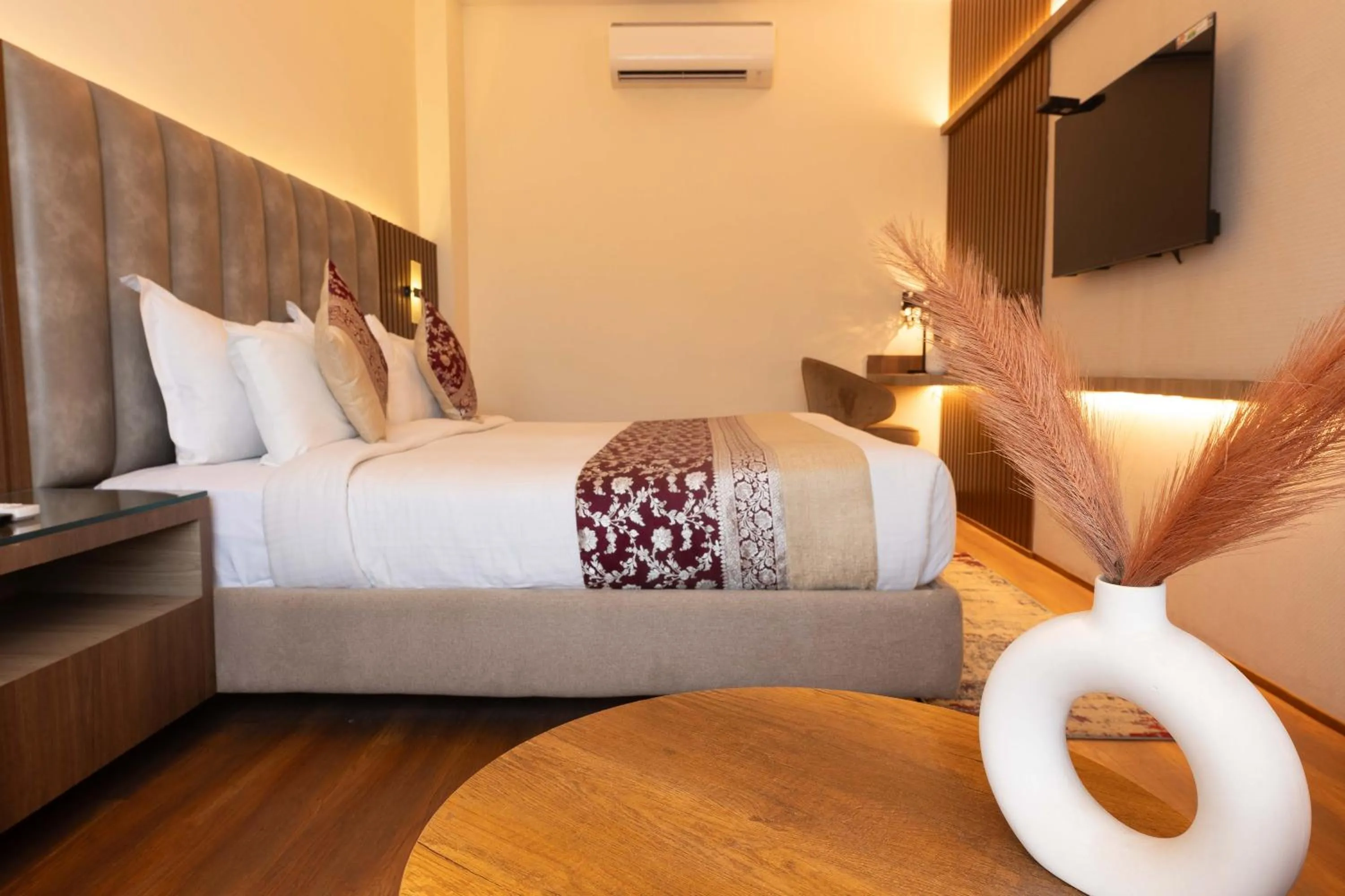 Bed in New Hotel Broadway