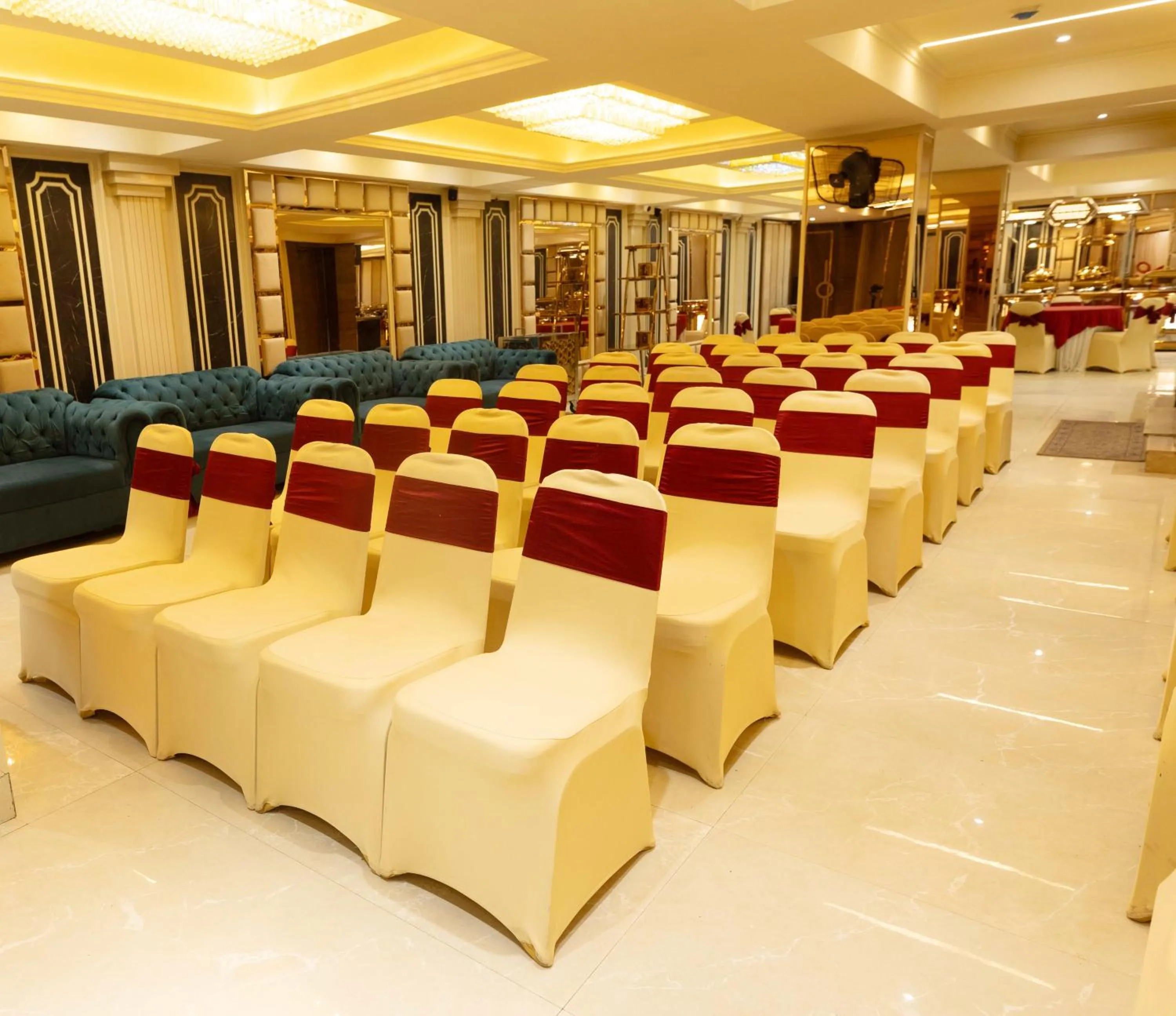 Banquet/Function facilities in New Hotel Broadway