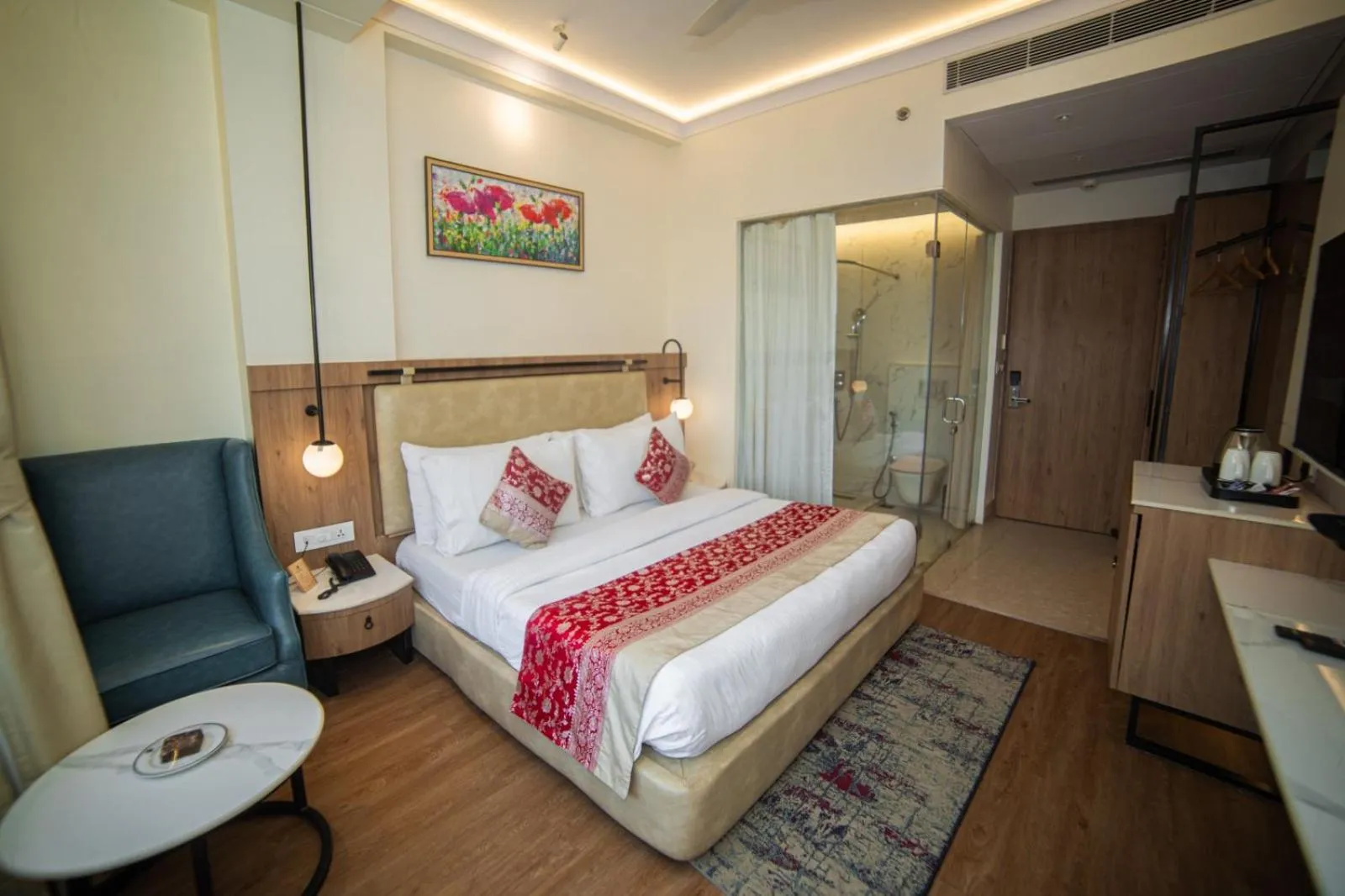 Bed in New Hotel Broadway