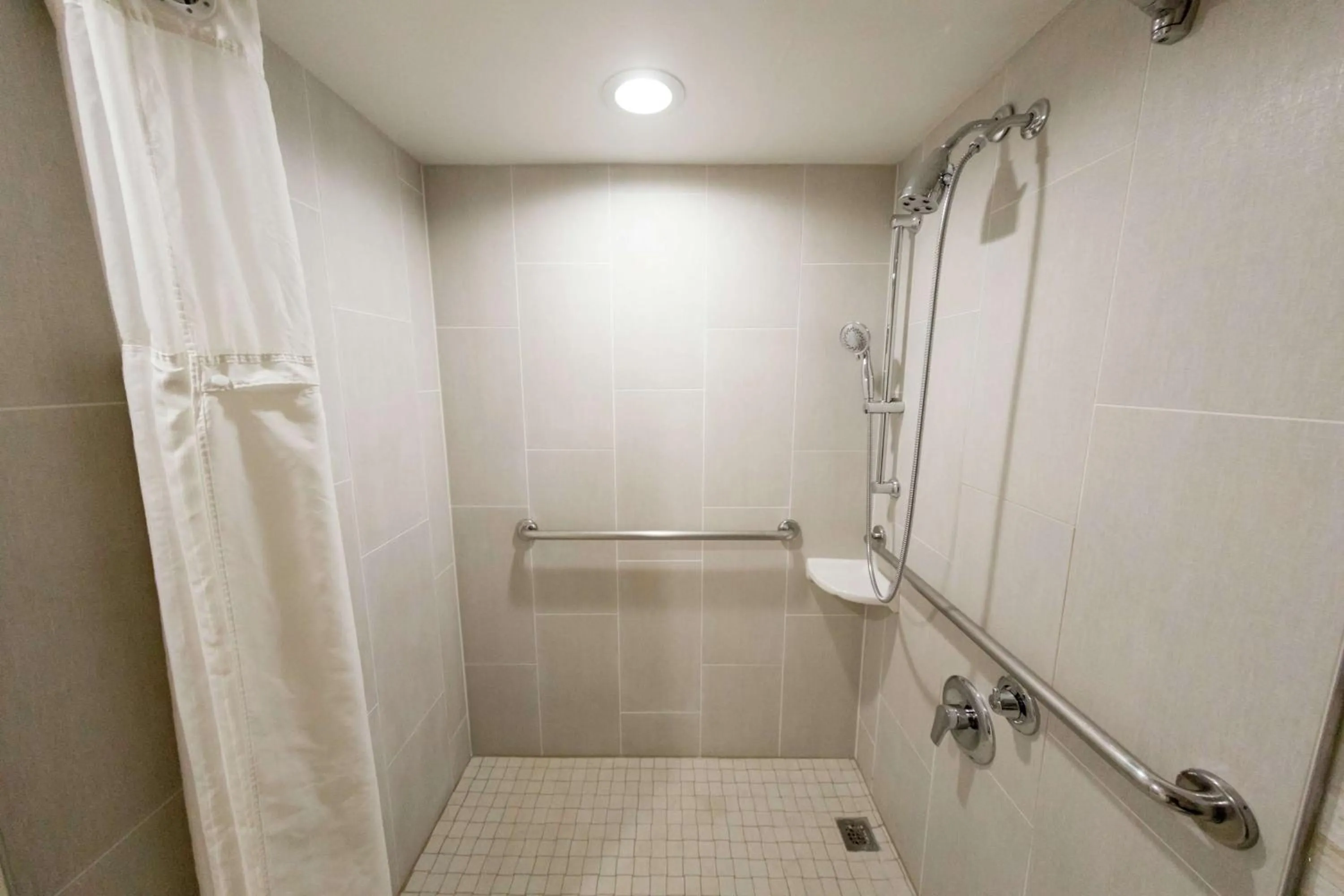 Bathroom in Embassy Suites by Hilton Lexington Green