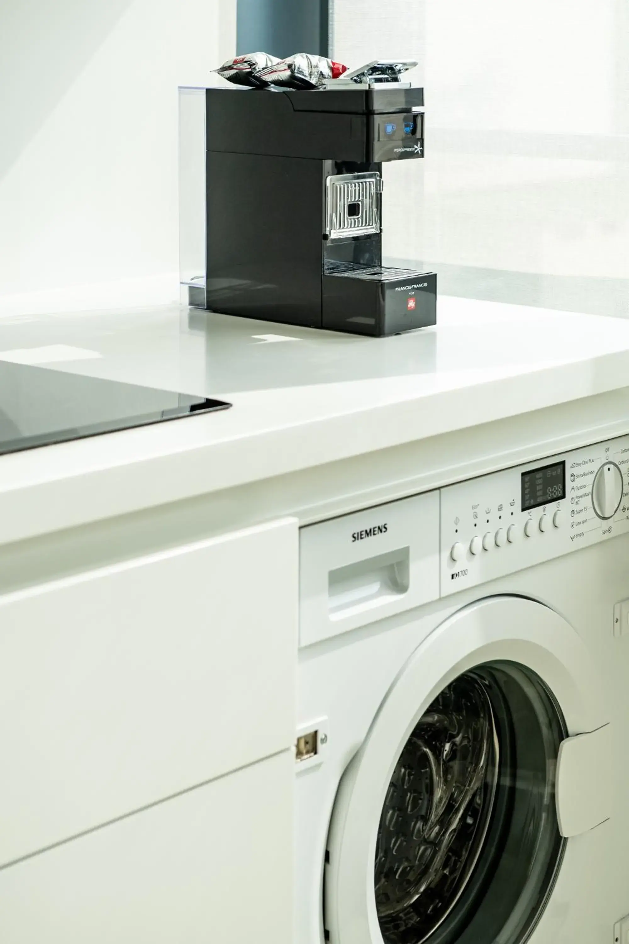 Area and facilities in DUPARC Contemporary Suites Area and facilities in DUPARC Contemporary Suites